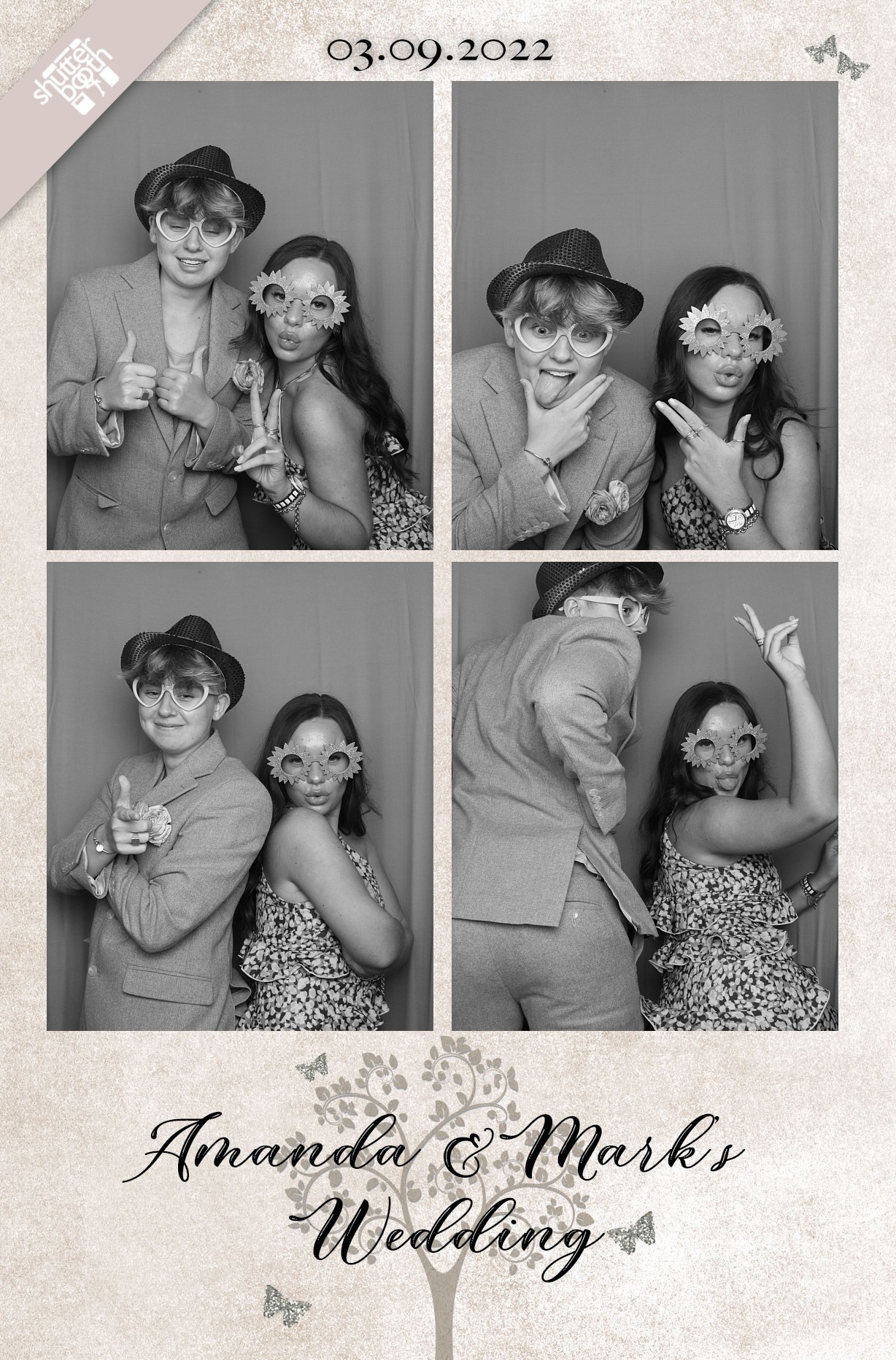 Mr & Mrs Magnavacca | View more photos from the event at gallery.shutterbooth.co.uk/u/Shutterbooth/Mr-Mrs-Magnavacca