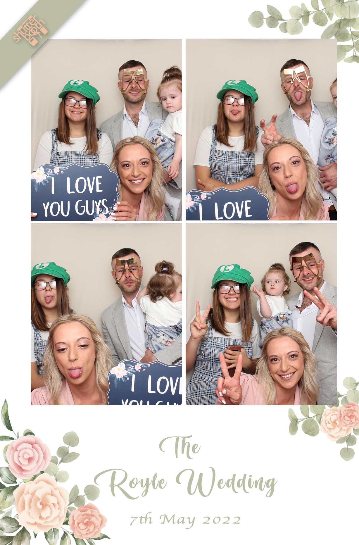 Mr & Mrs Royle | View more photos from the event at gallery.shutterbooth.co.uk/u/Shutterbooth/Mr-Mrs-Royle