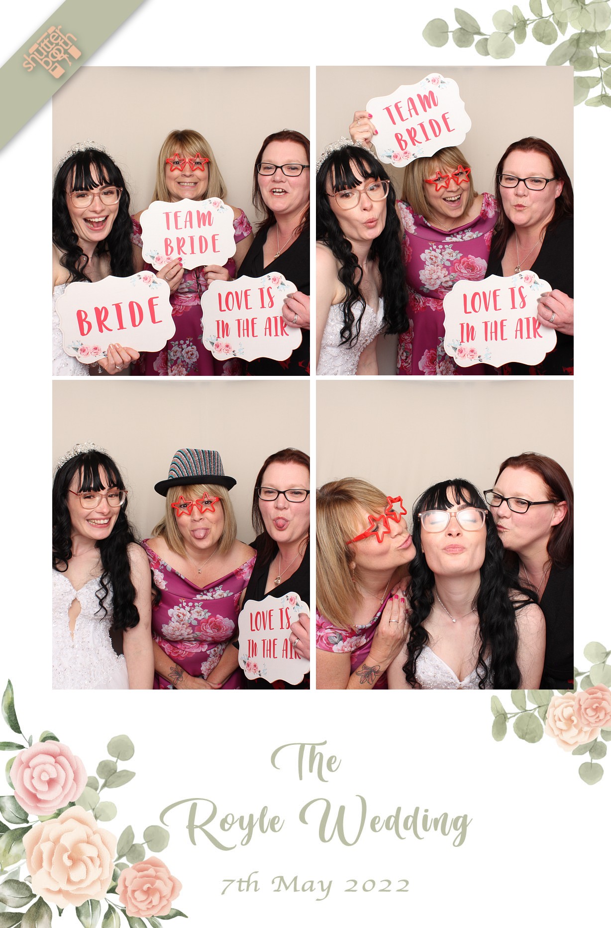 Mr & Mrs Royle | View more photos from the event at gallery.shutterbooth.co.uk/u/Shutterbooth/Mr-Mrs-Royle