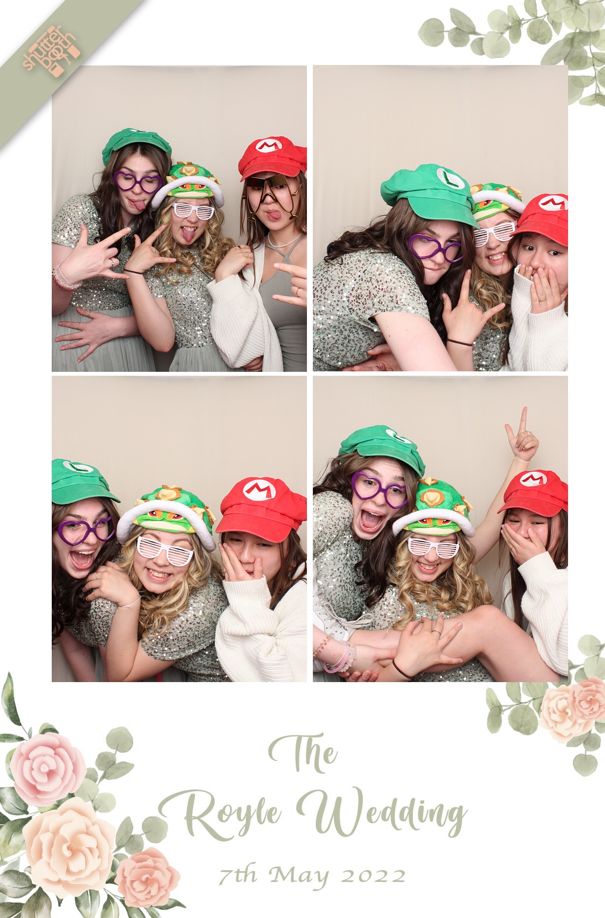 Mr & Mrs Royle | View more photos from the event at gallery.shutterbooth.co.uk/u/Shutterbooth/Mr-Mrs-Royle