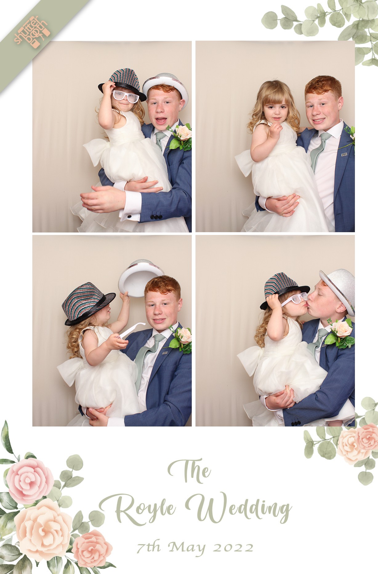 Mr & Mrs Royle | View more photos from the event at gallery.shutterbooth.co.uk/u/Shutterbooth/Mr-Mrs-Royle