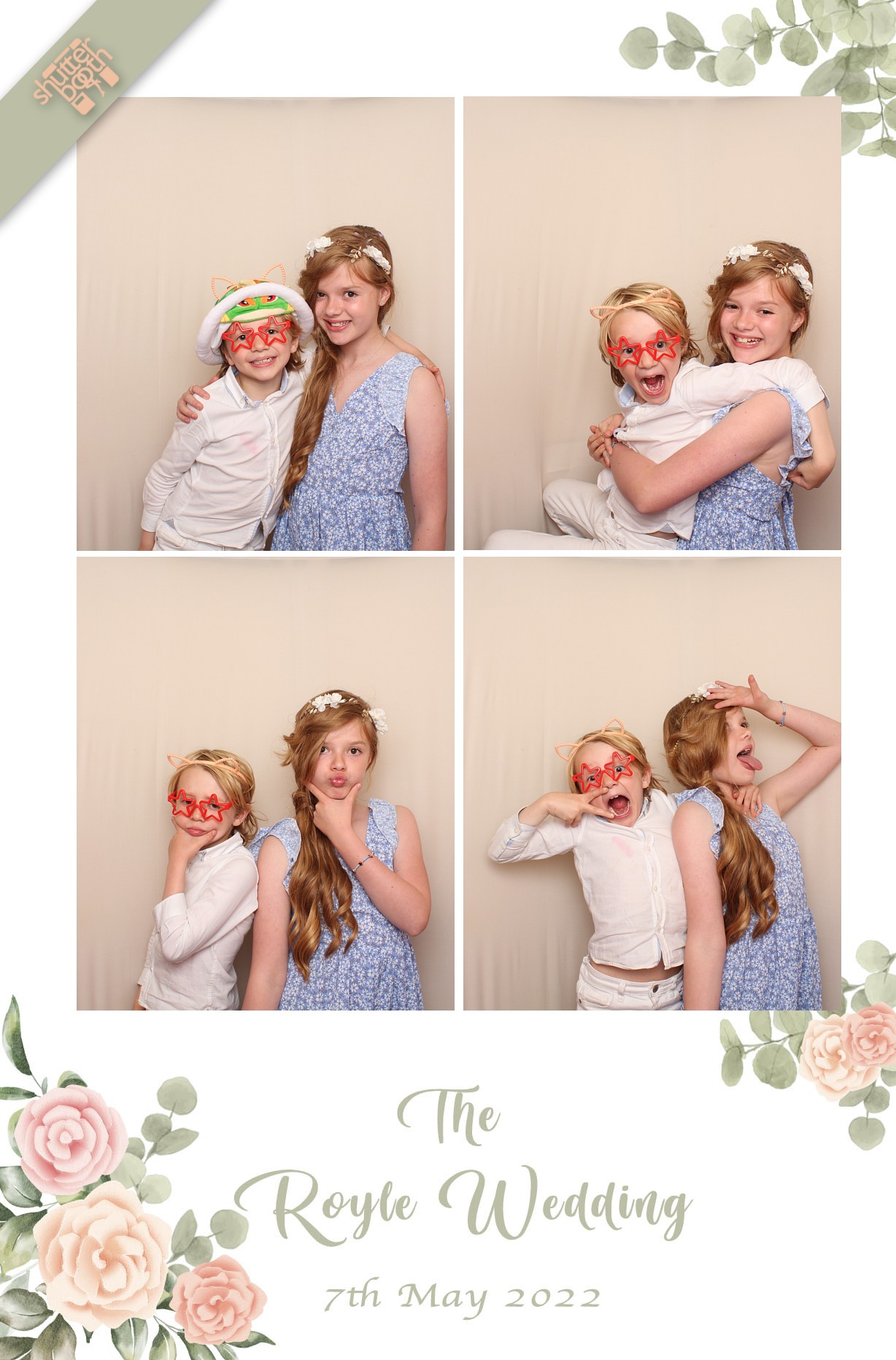 Mr & Mrs Royle | View more photos from the event at gallery.shutterbooth.co.uk/u/Shutterbooth/Mr-Mrs-Royle