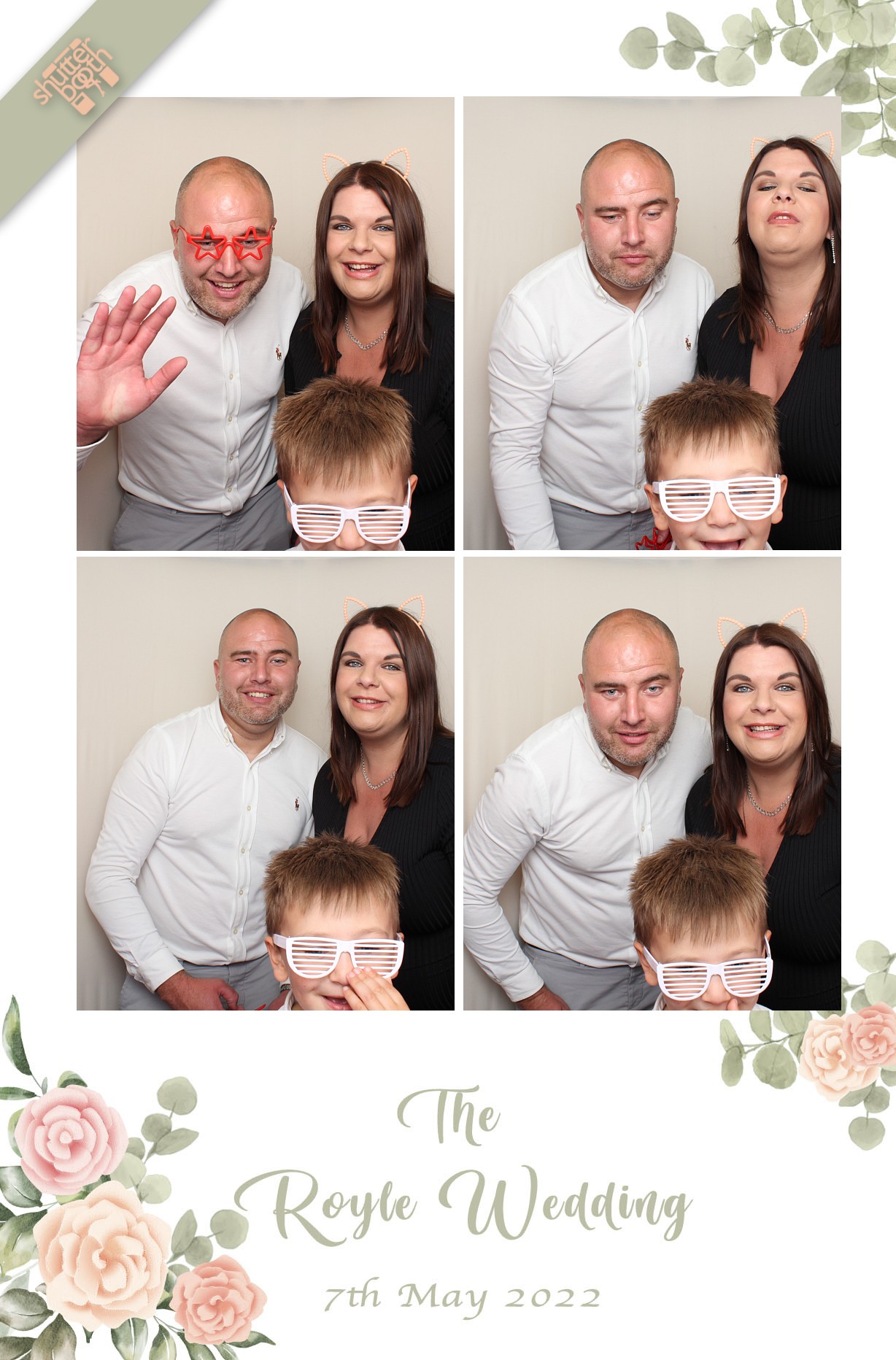 Mr & Mrs Royle | View more photos from the event at gallery.shutterbooth.co.uk/u/Shutterbooth/Mr-Mrs-Royle