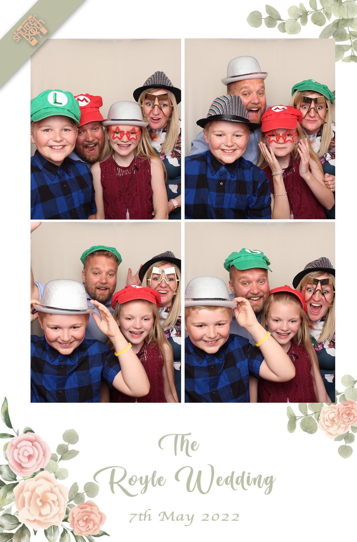 Mr & Mrs Royle | View more photos from the event at gallery.shutterbooth.co.uk/u/Shutterbooth/Mr-Mrs-Royle