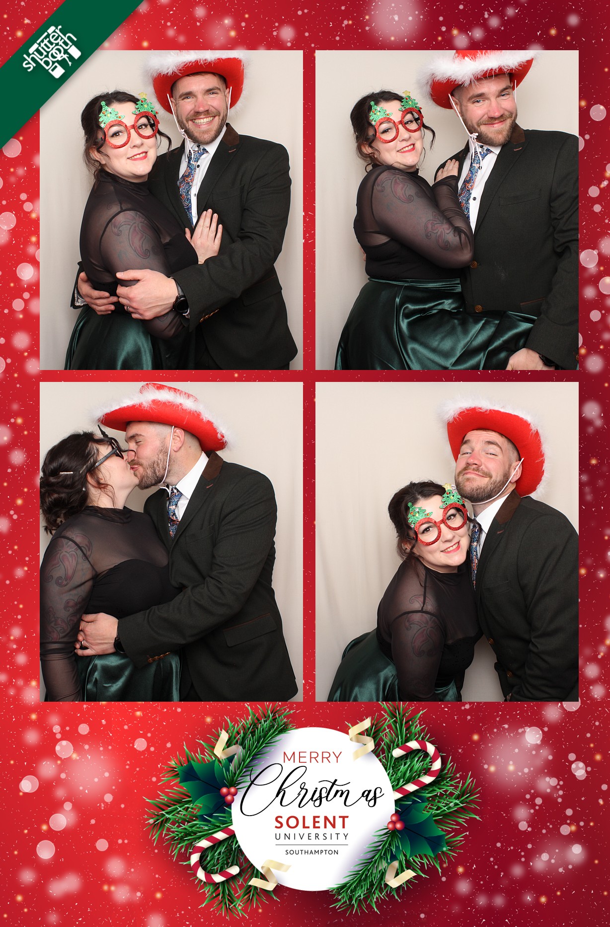 Solent Christmas Party 2022 | View more photos from the event at gallery.shutterbooth.co.uk/u/Shutterbooth/Solent-Christmas-Party-2022