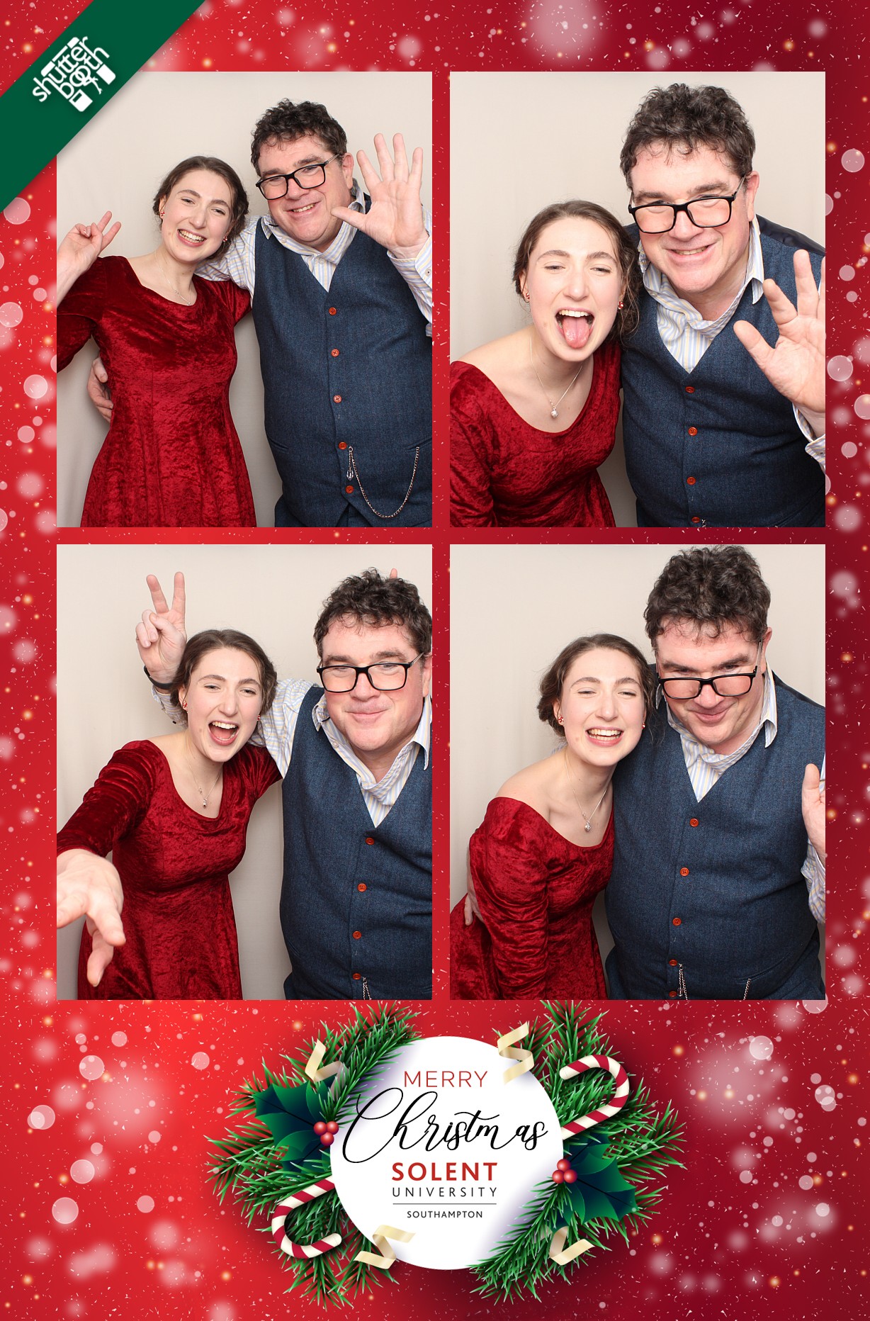 Solent Christmas Party 2022 | View more photos from the event at gallery.shutterbooth.co.uk/u/Shutterbooth/Solent-Christmas-Party-2022