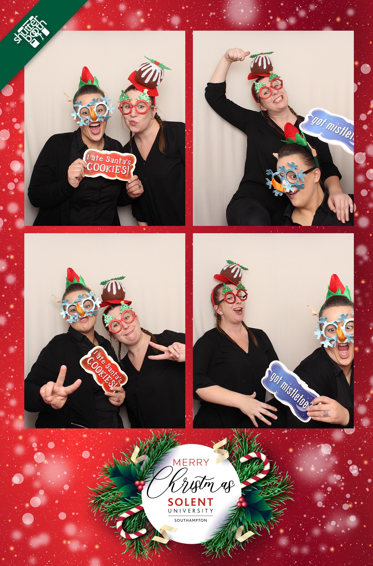 Solent Christmas Party 2022 | View more photos from the event at gallery.shutterbooth.co.uk/u/Shutterbooth/Solent-Christmas-Party-2022