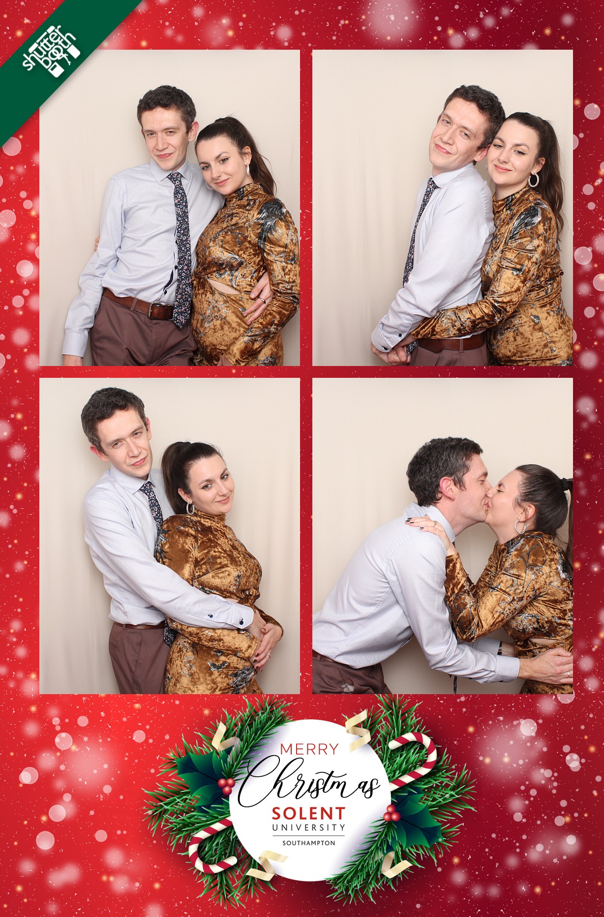 Solent Christmas Party 2022 | View more photos from the event at gallery.shutterbooth.co.uk/u/Shutterbooth/Solent-Christmas-Party-2022