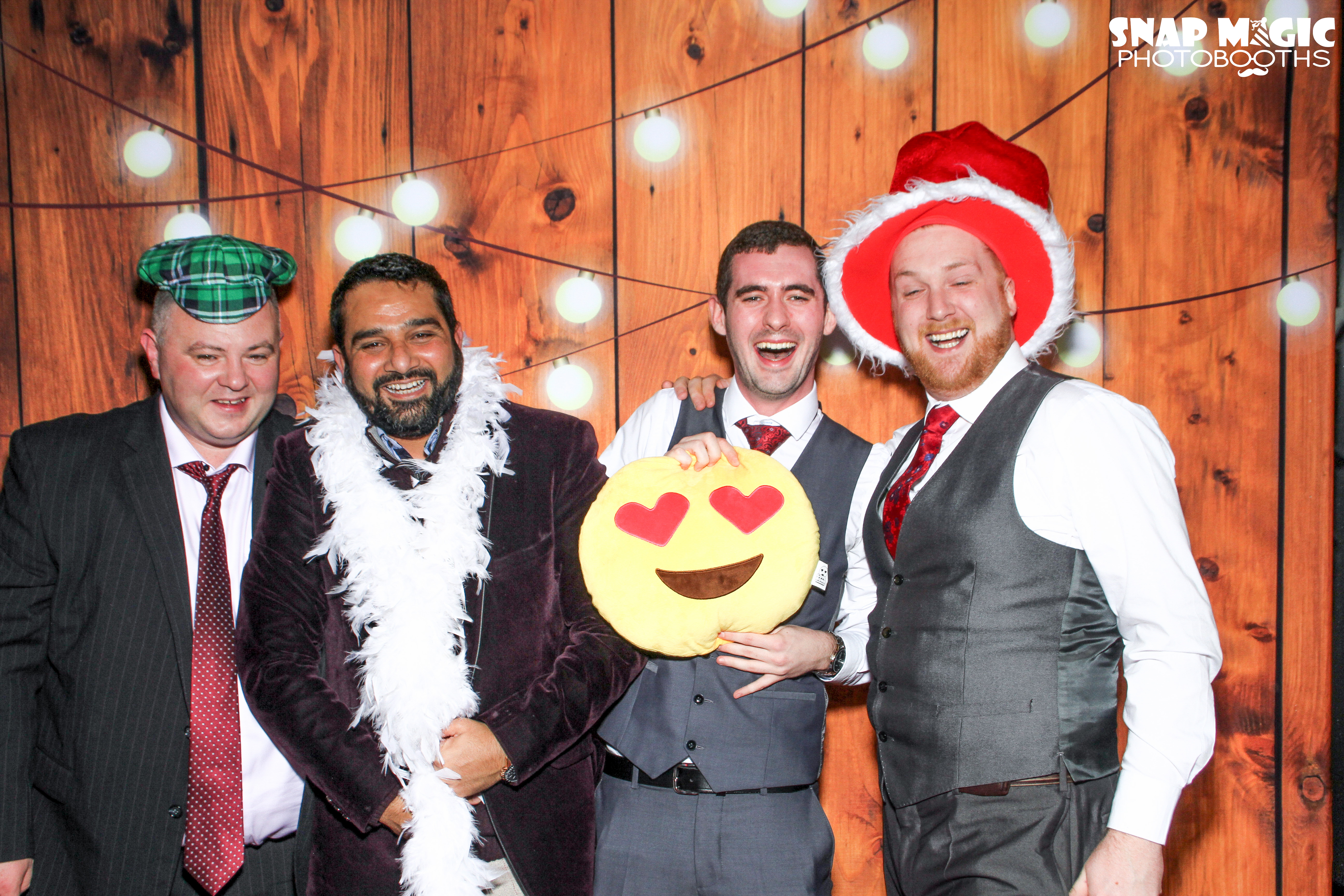 Abbott Christmas Party  | View more photos from the event at gallery.snapmagic.ie/u/SnapMagic/Abbott-Christmas-Party