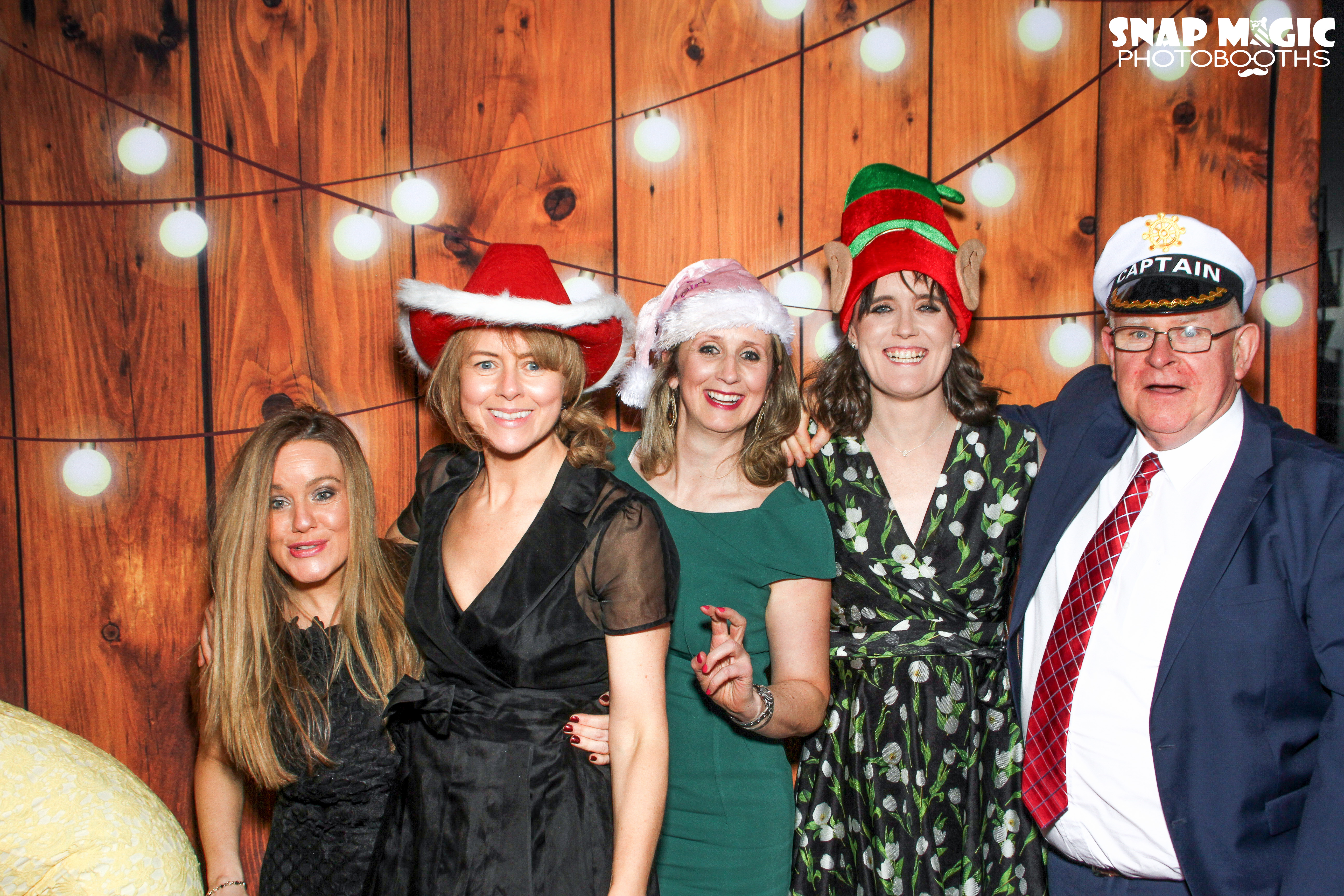 Abbott Christmas Party  | View more photos from the event at gallery.snapmagic.ie/u/SnapMagic/Abbott-Christmas-Party