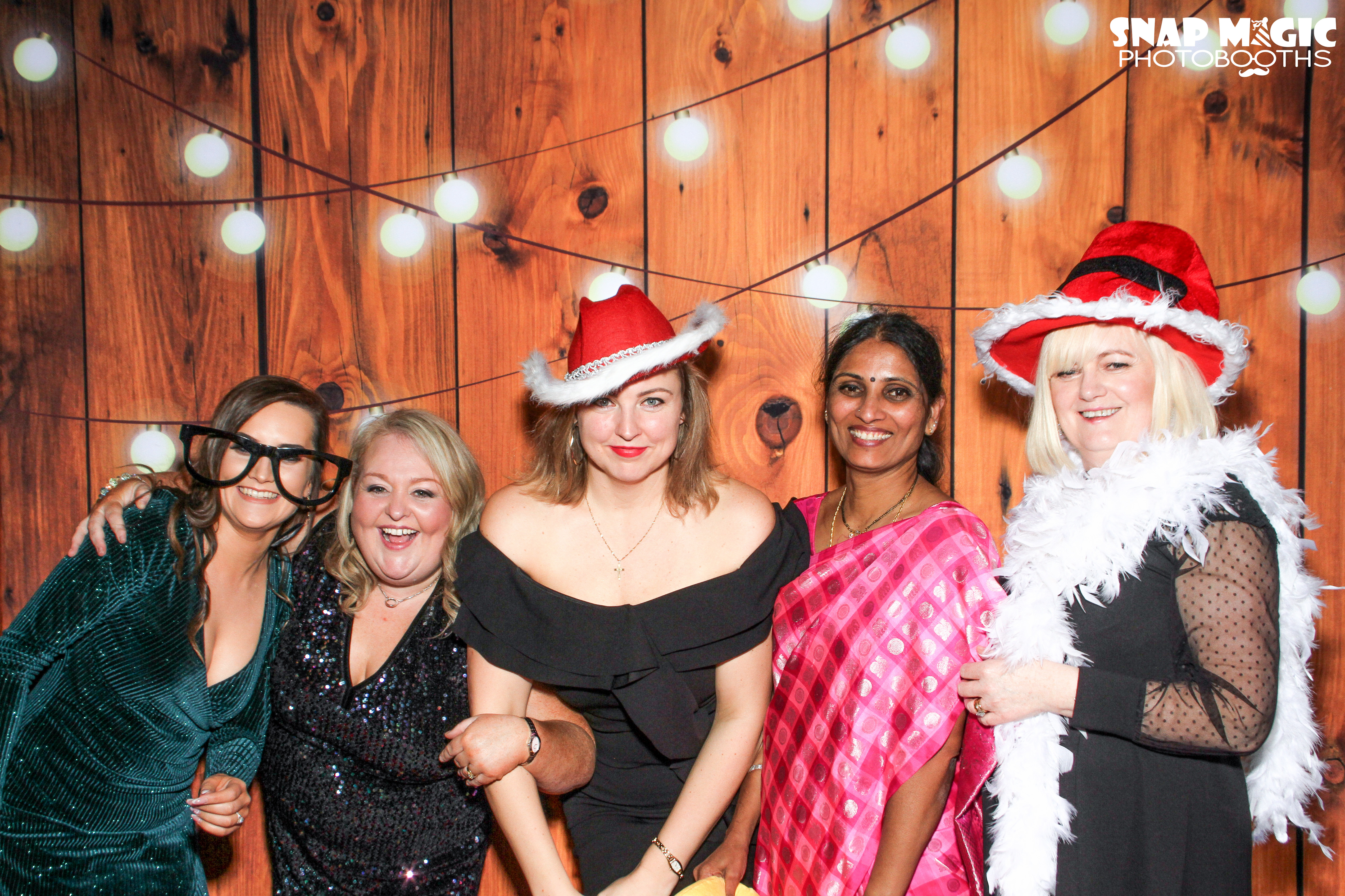 Abbott Christmas Party  | View more photos from the event at gallery.snapmagic.ie/u/SnapMagic/Abbott-Christmas-Party