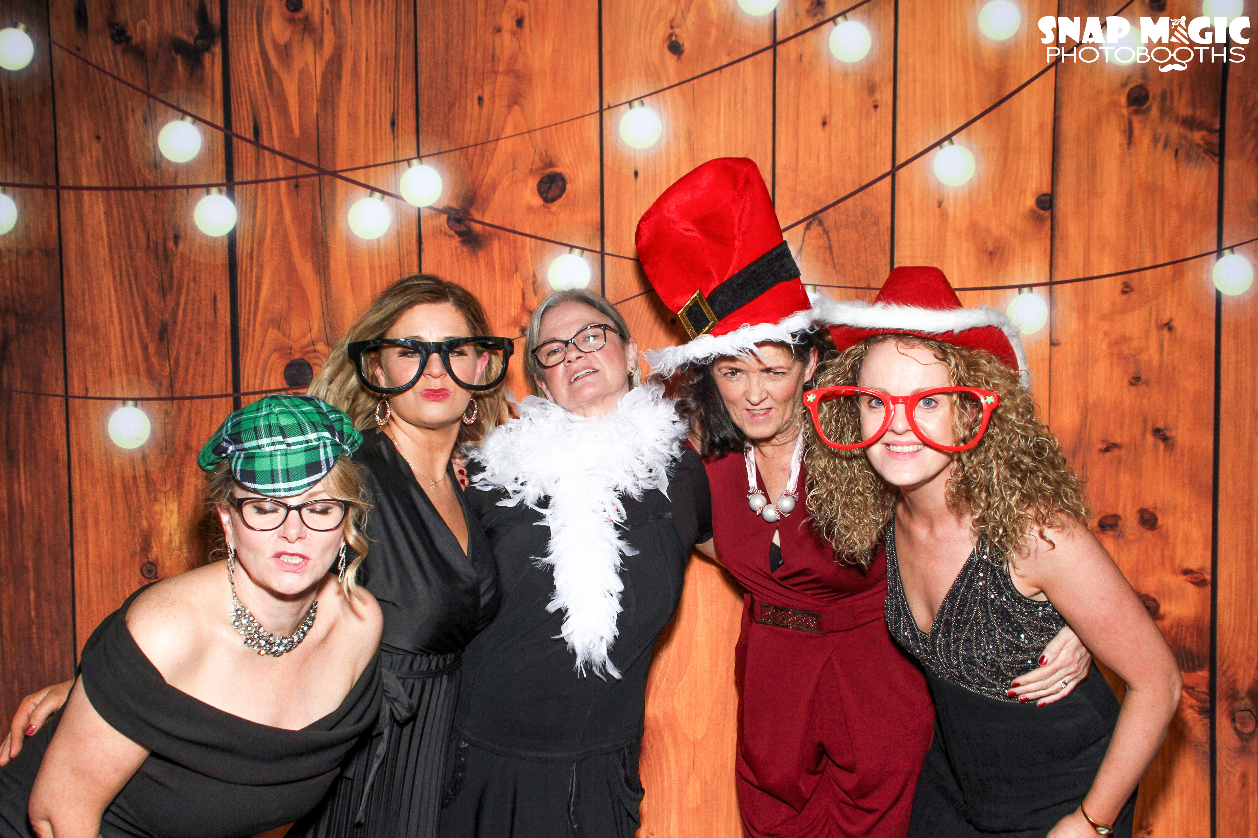 Abbott Christmas Party  | View more photos from the event at gallery.snapmagic.ie/u/SnapMagic/Abbott-Christmas-Party