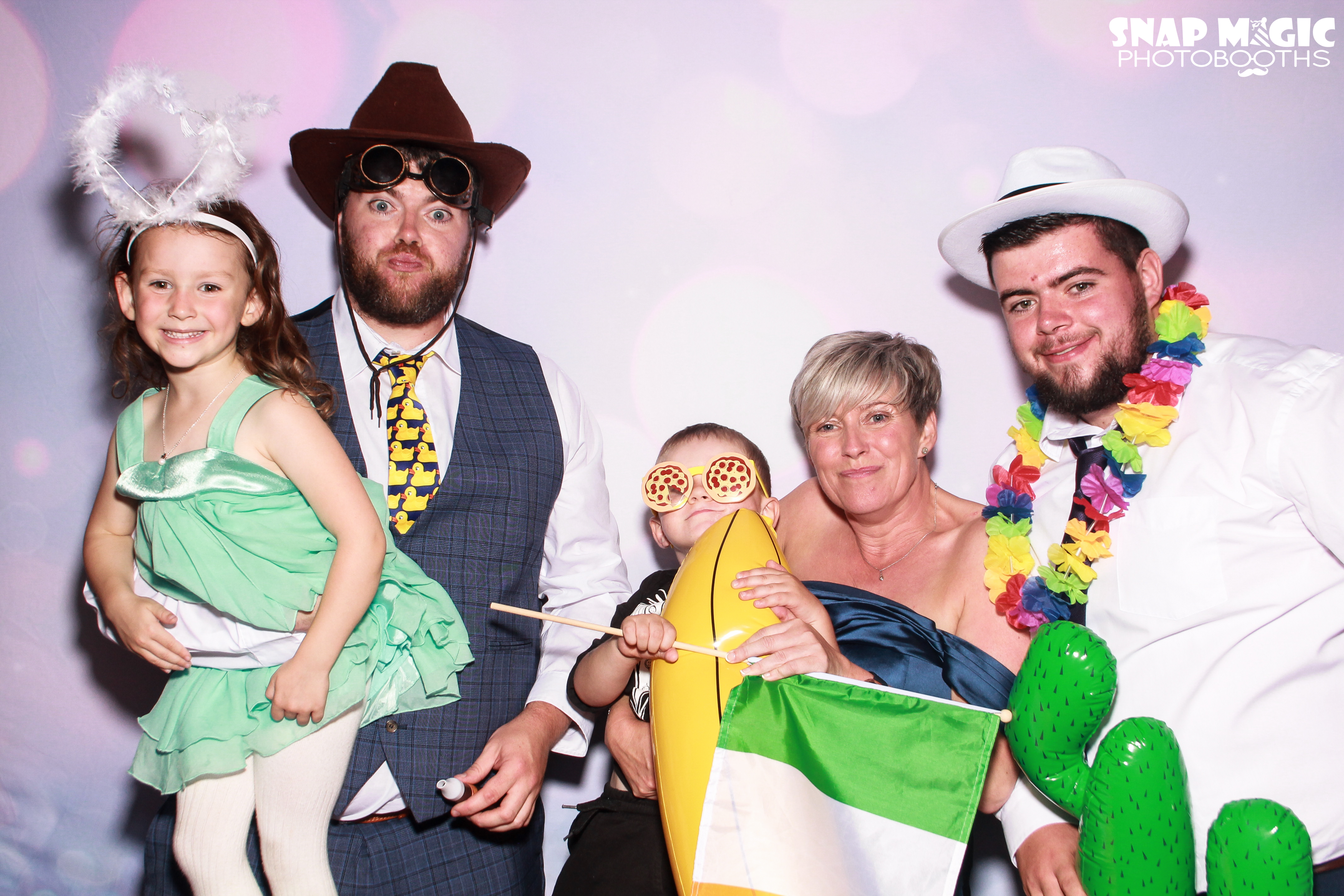 Ann Marie & Rorys Wedding | View more photos from the event at gallery.snapmagic.ie/u/SnapMagic/Ann-Marie-Rorys-Wedding