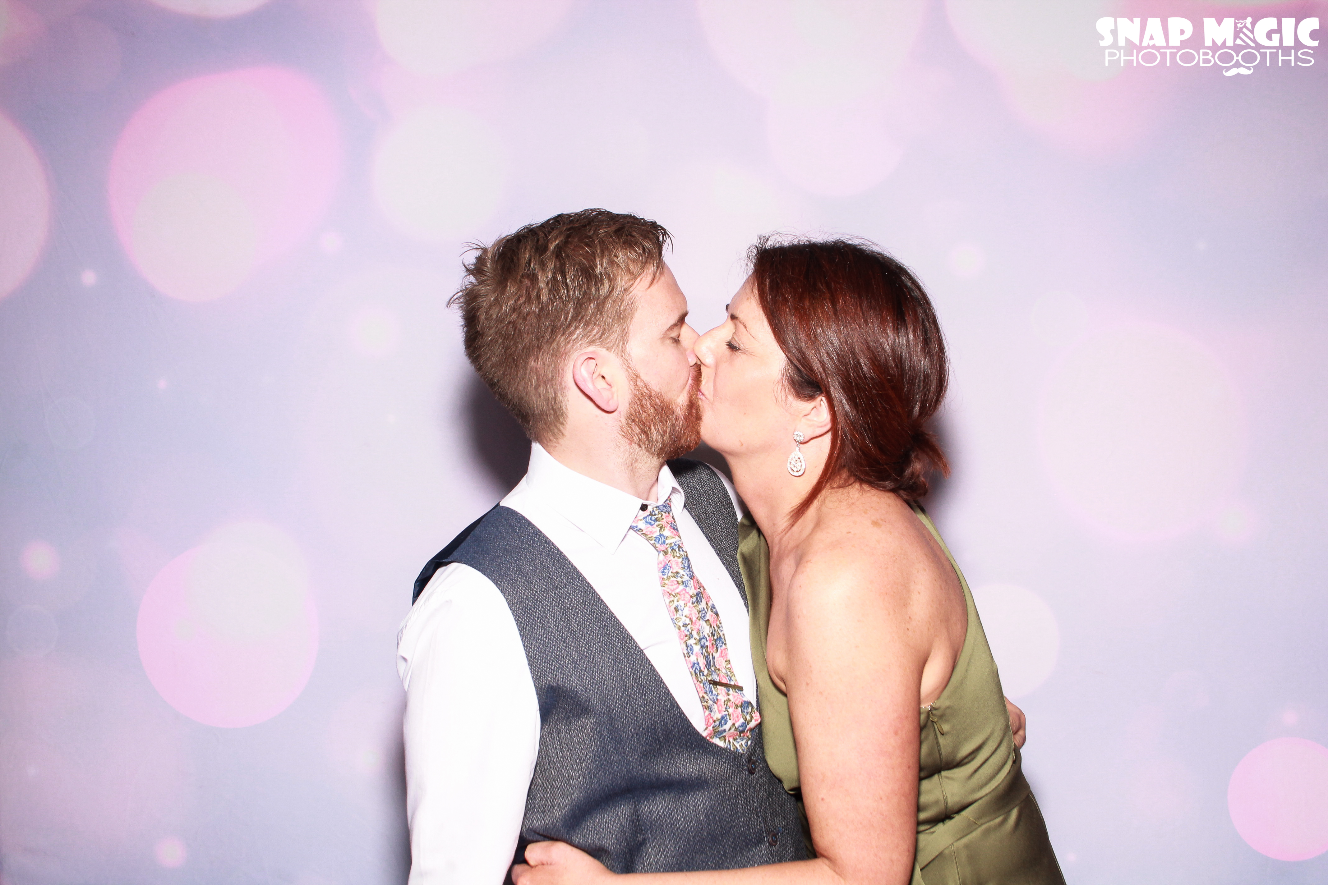 Ann Marie & Rorys Wedding | View more photos from the event at gallery.snapmagic.ie/u/SnapMagic/Ann-Marie-Rorys-Wedding