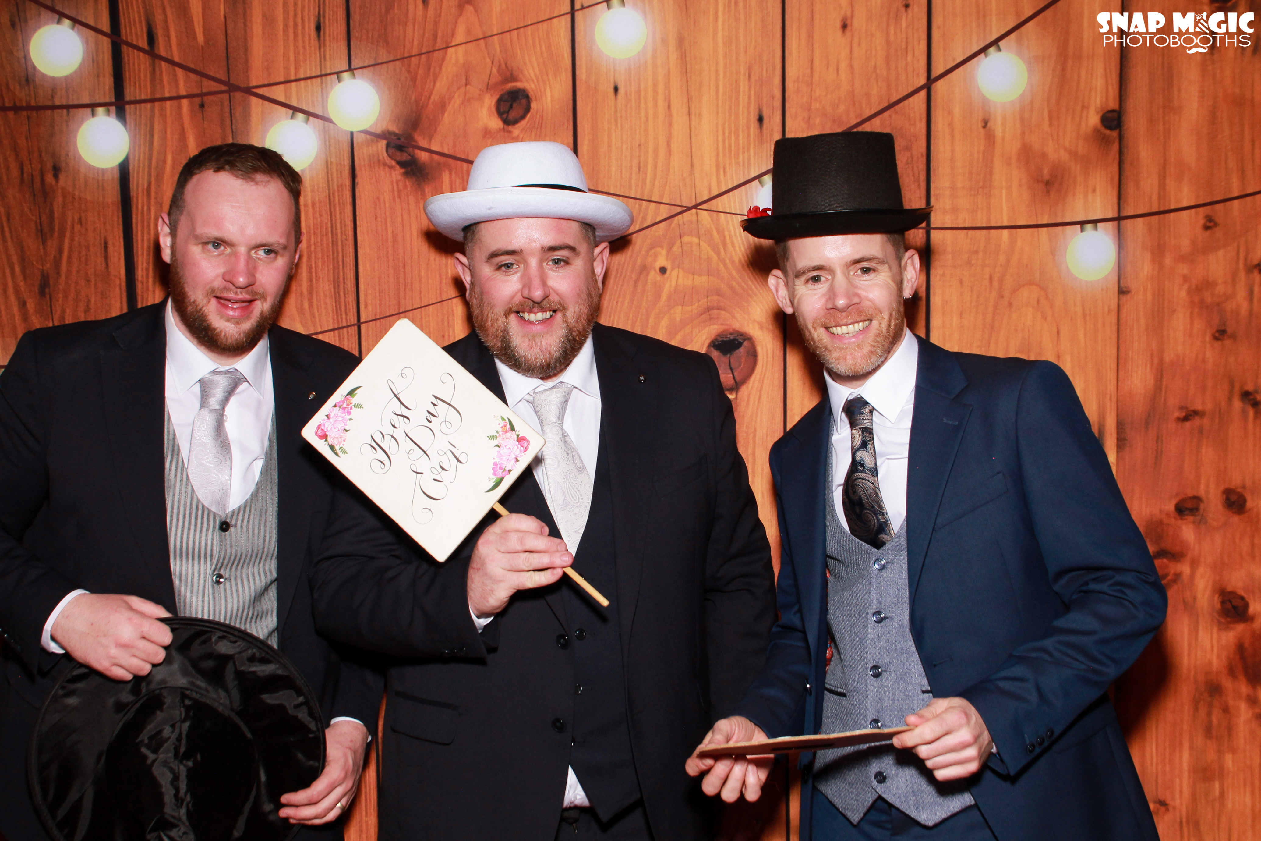 Charles & Pauls Wedding | View more photos from the event at gallery.snapmagic.ie/u/SnapMagic/Charles-Pauls-Wedding
