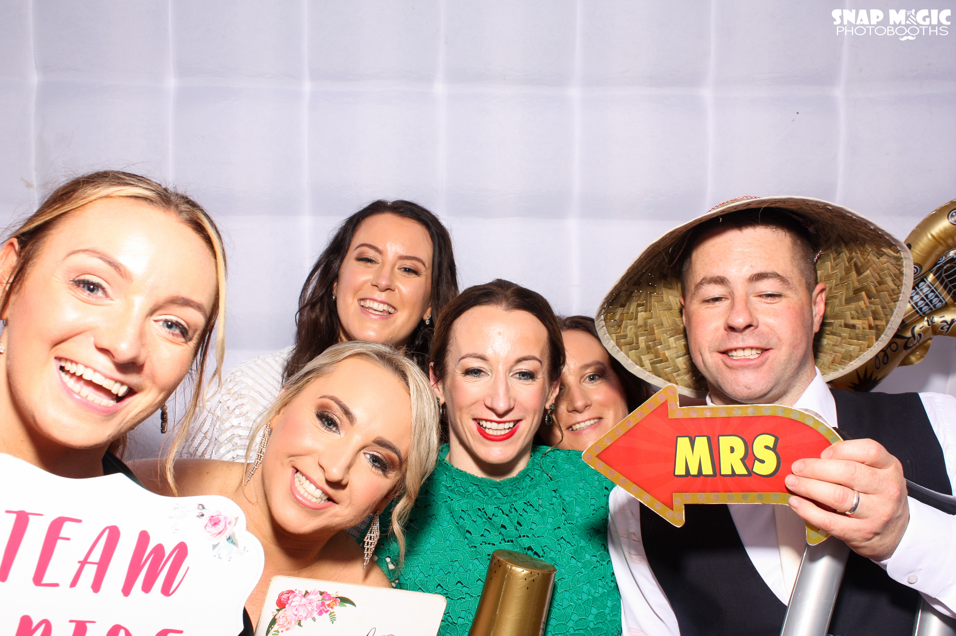 Edwina & Anthony's Wedding | View more photos from the event at gallery.snapmagic.ie/u/SnapMagic/Edwina-Anthonys-Wedding