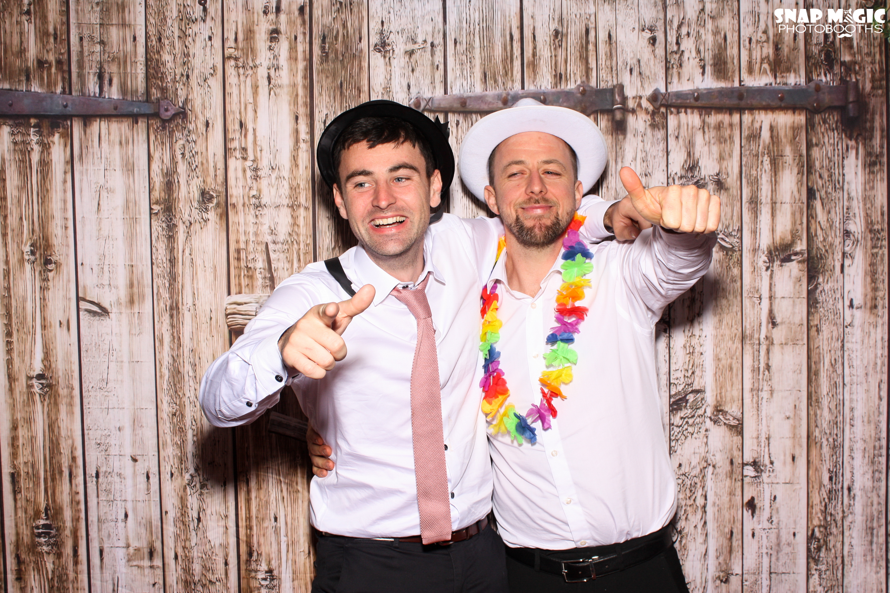 John & Annette's Wedding | View more photos from the event at gallery.snapmagic.ie/u/SnapMagic/John-Annettes-Wedding