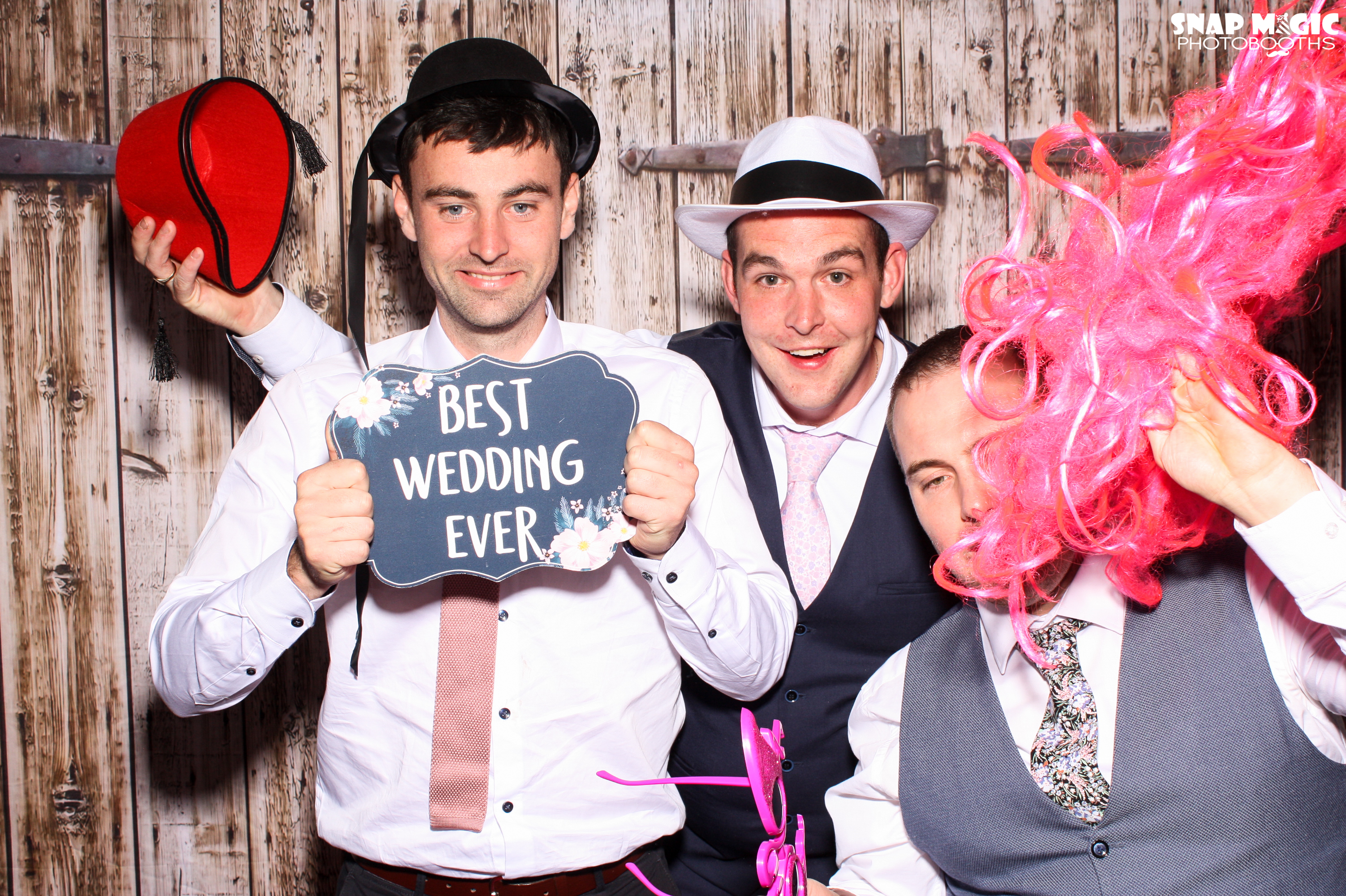 John & Annette's Wedding | View more photos from the event at gallery.snapmagic.ie/u/SnapMagic/John-Annettes-Wedding