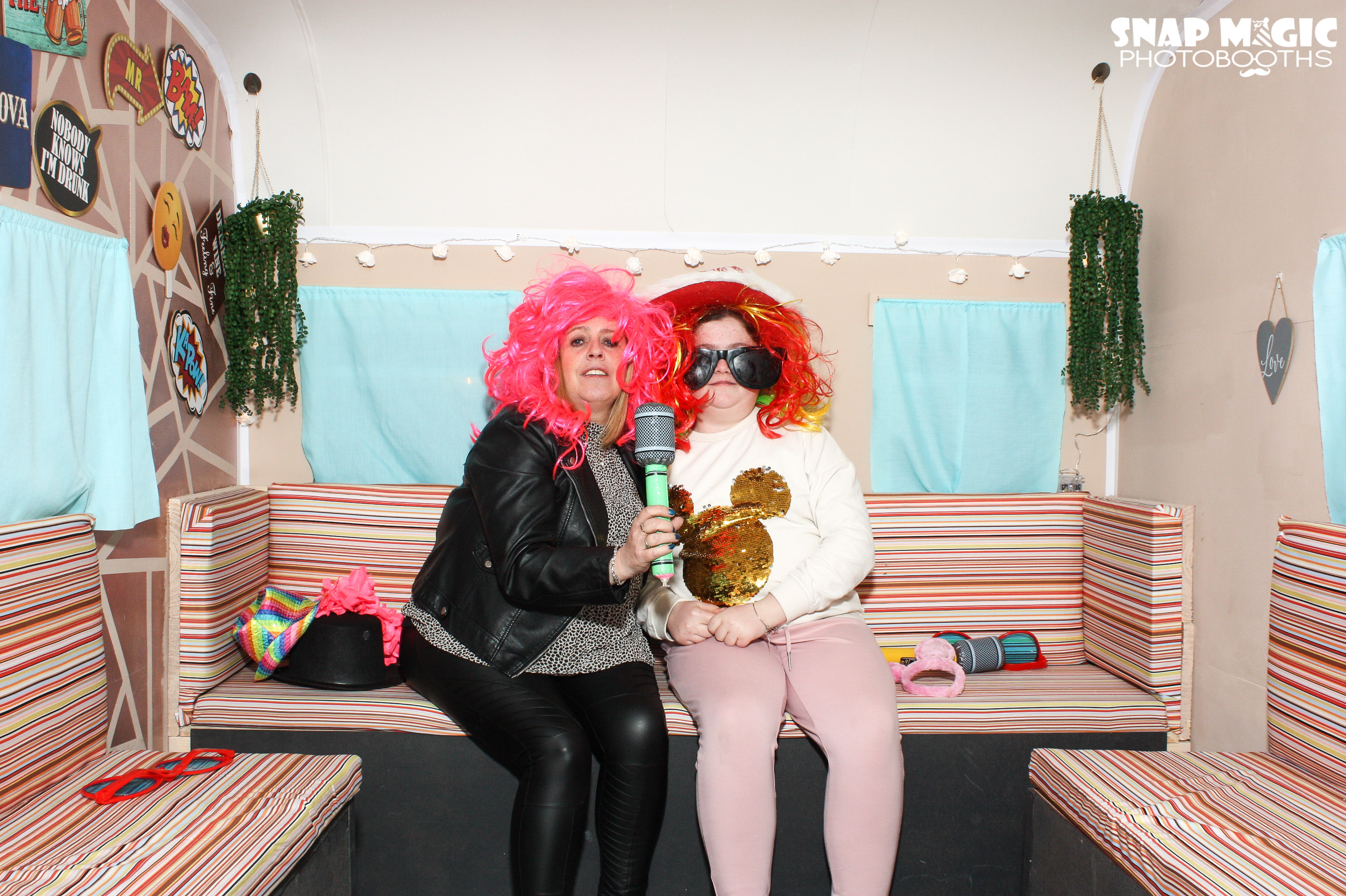 Keri & Belinda's Holy Festimony | View more photos from the event at gallery.snapmagic.ie/u/SnapMagic/Keri-Belindas-Holy-Festimony