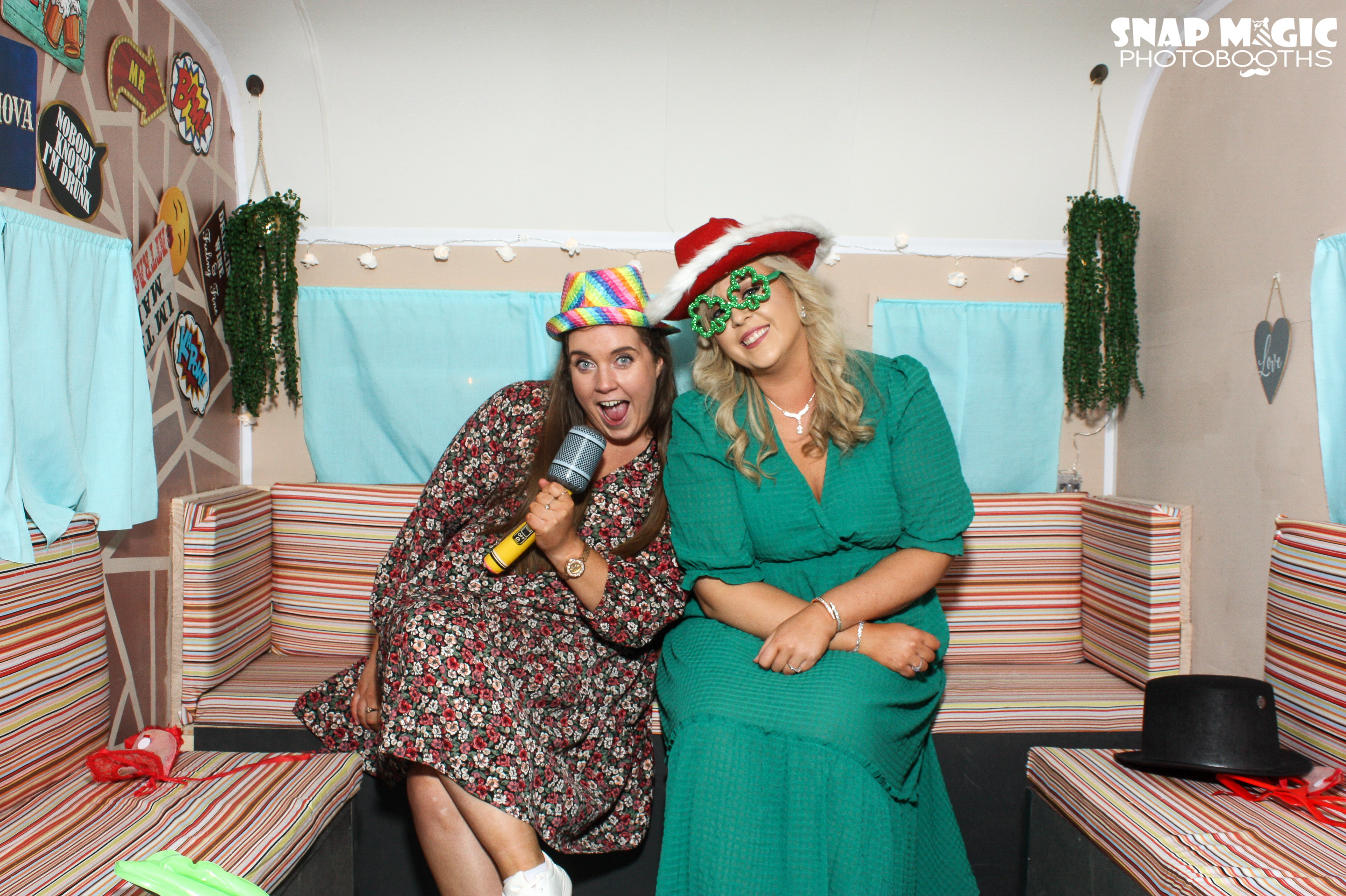 Keri & Belinda's Holy Festimony | View more photos from the event at gallery.snapmagic.ie/u/SnapMagic/Keri-Belindas-Holy-Festimony