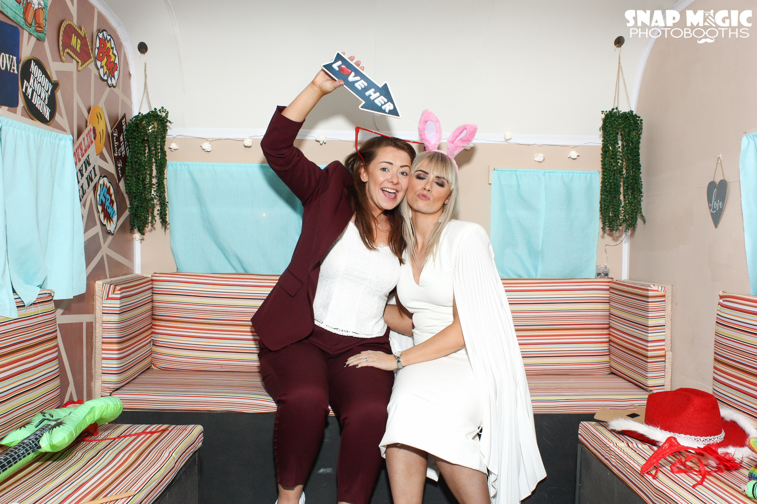 Keri & Belinda's Holy Festimony | View more photos from the event at gallery.snapmagic.ie/u/SnapMagic/Keri-Belindas-Holy-Festimony