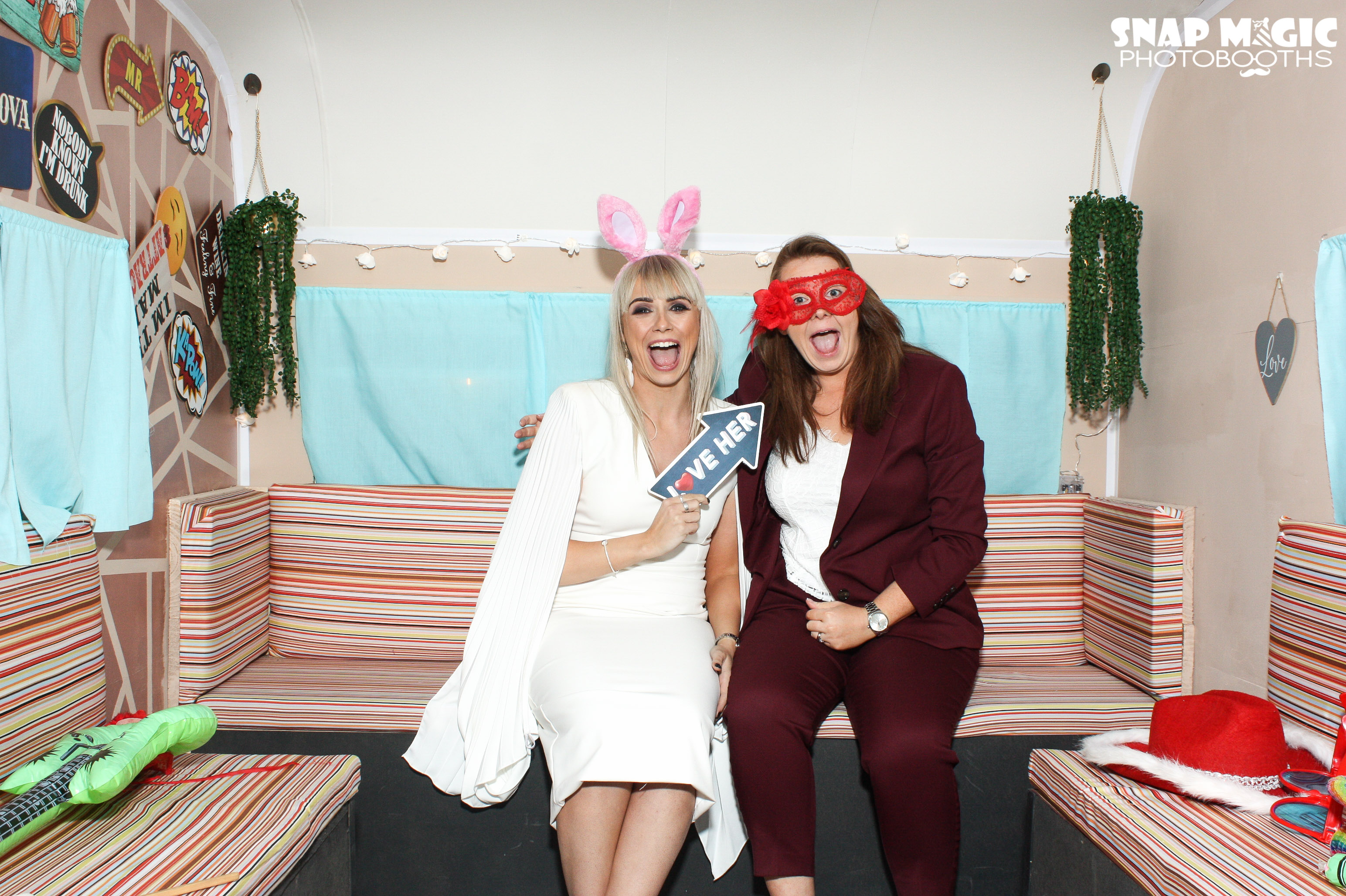 Keri & Belinda's Holy Festimony | View more photos from the event at gallery.snapmagic.ie/u/SnapMagic/Keri-Belindas-Holy-Festimony