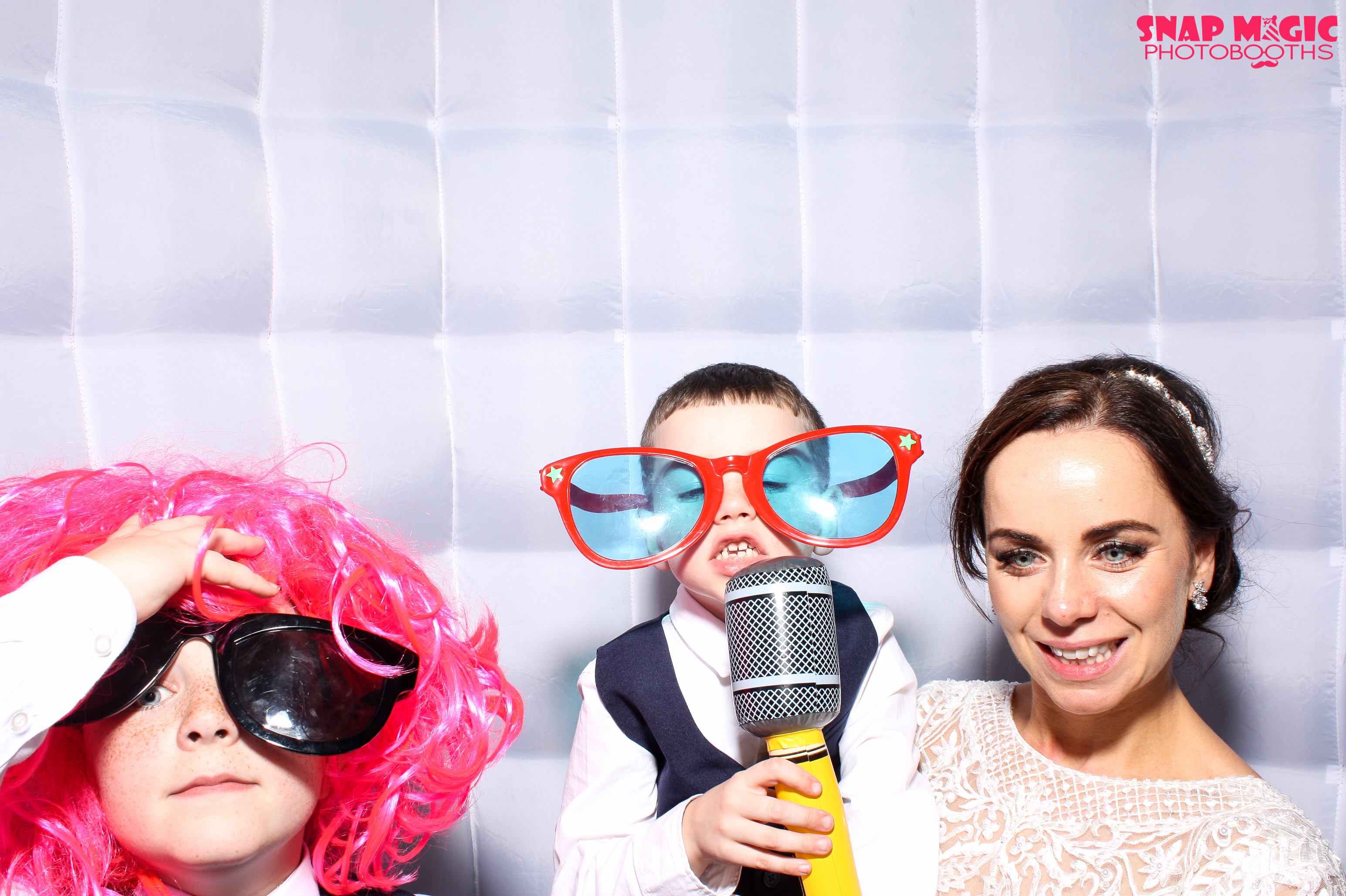 Lauren & Stephen | View more photos from the event at gallery.snapmagic.ie/u/SnapMagic/Lauren-Stephen