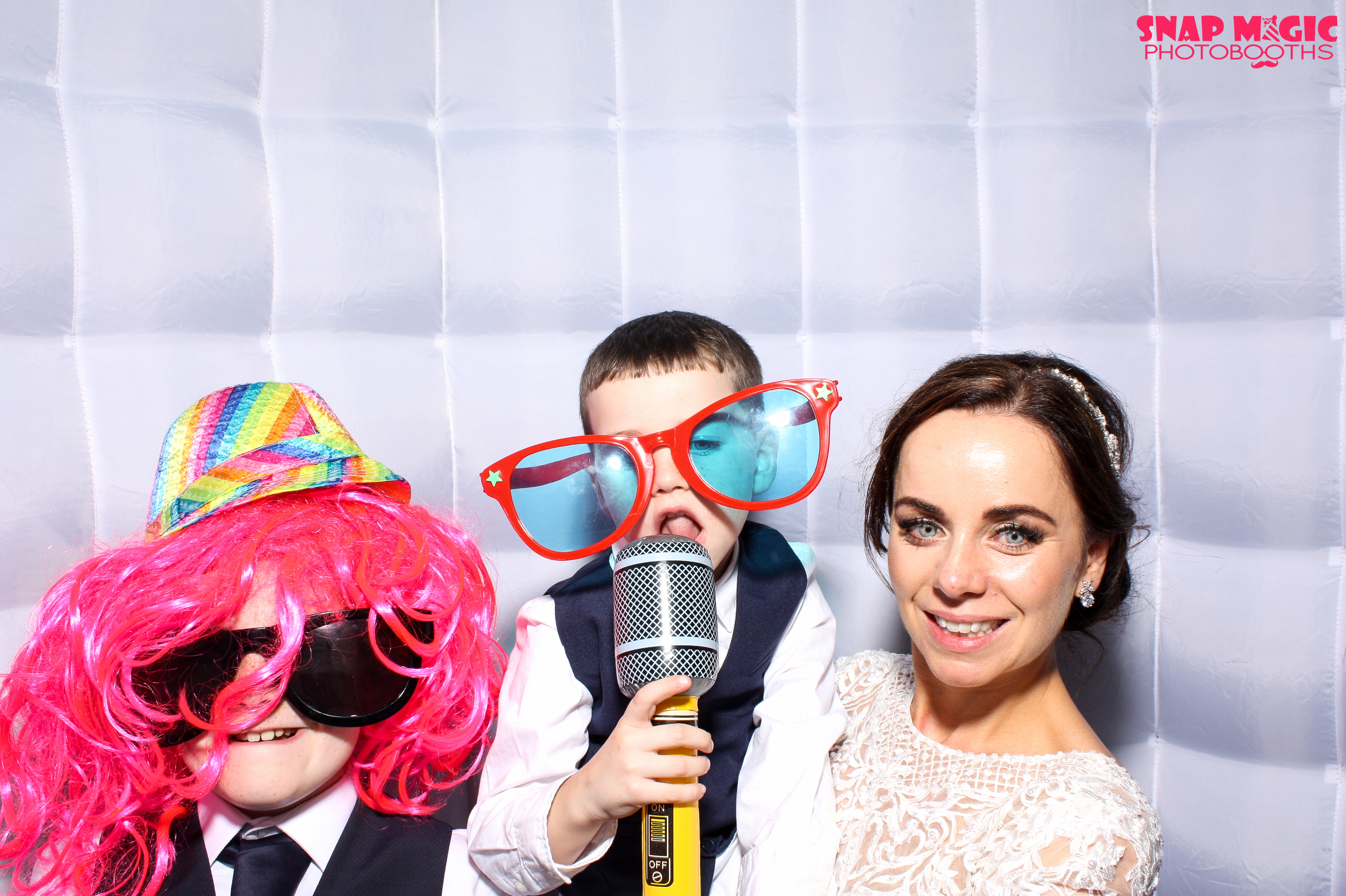 Lauren & Stephen | View more photos from the event at gallery.snapmagic.ie/u/SnapMagic/Lauren-Stephen
