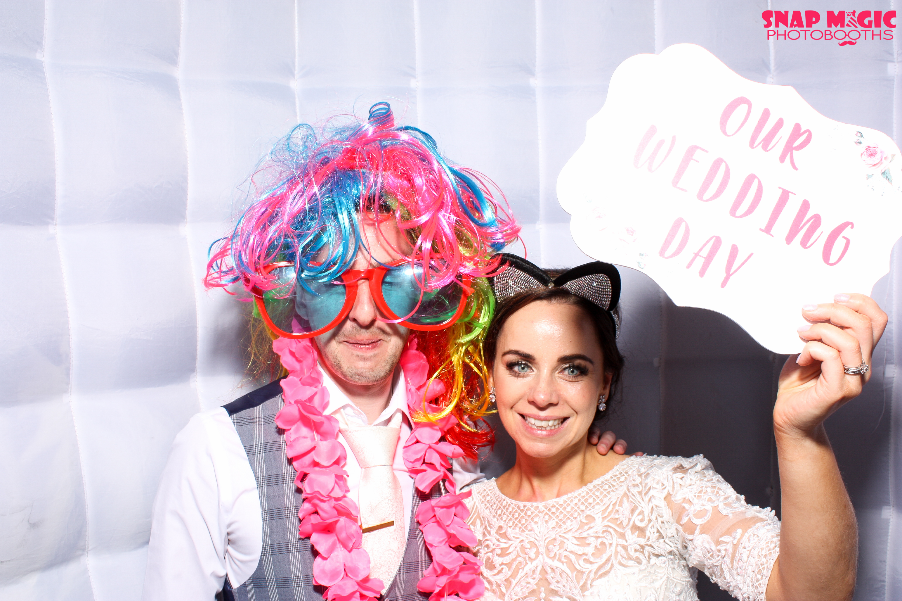 Lauren & Stephen | View more photos from the event at gallery.snapmagic.ie/u/SnapMagic/Lauren-Stephen
