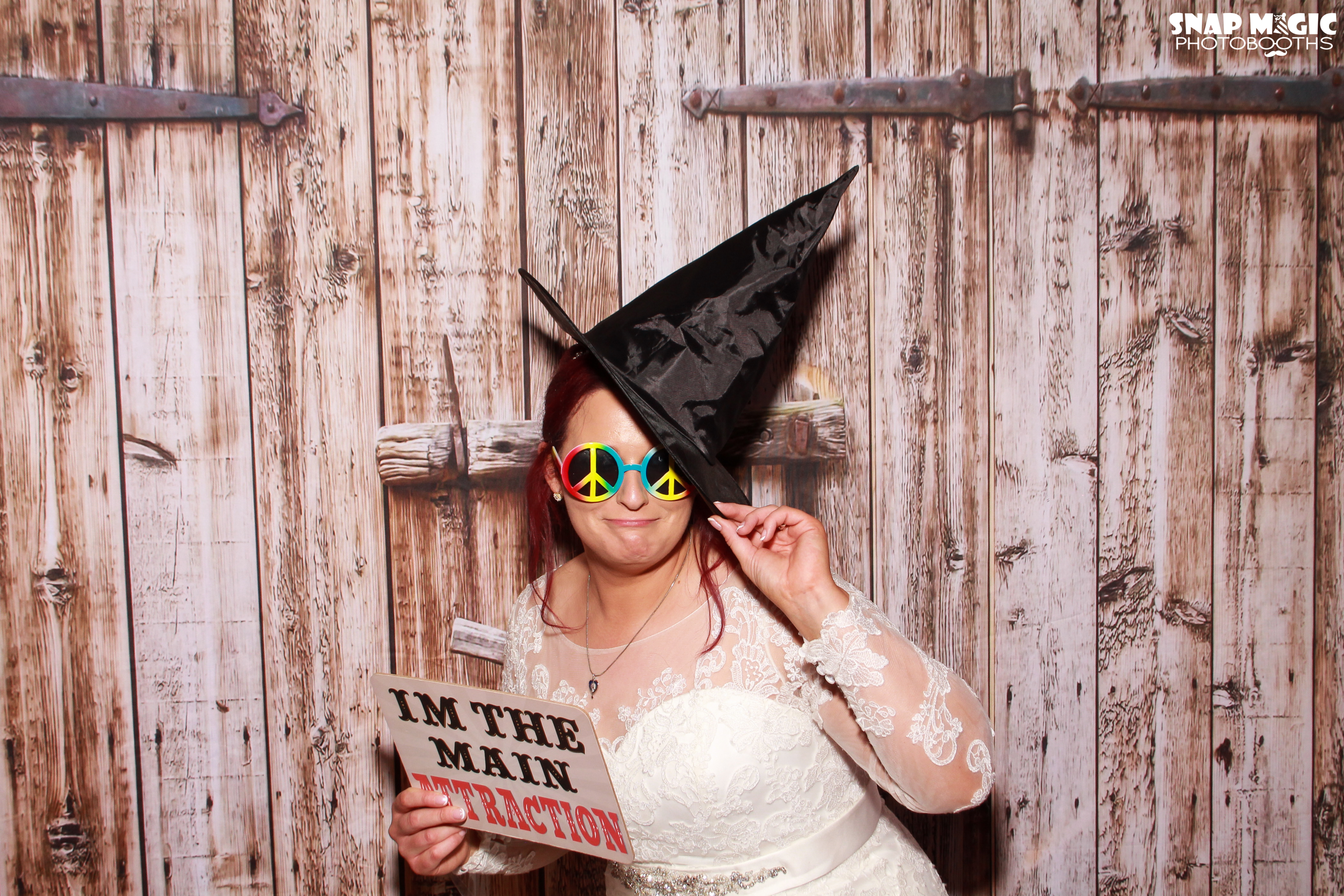 Leonora & James Wedding | View more photos from the event at gallery.snapmagic.ie/u/SnapMagic/Leonora-James-Wedding