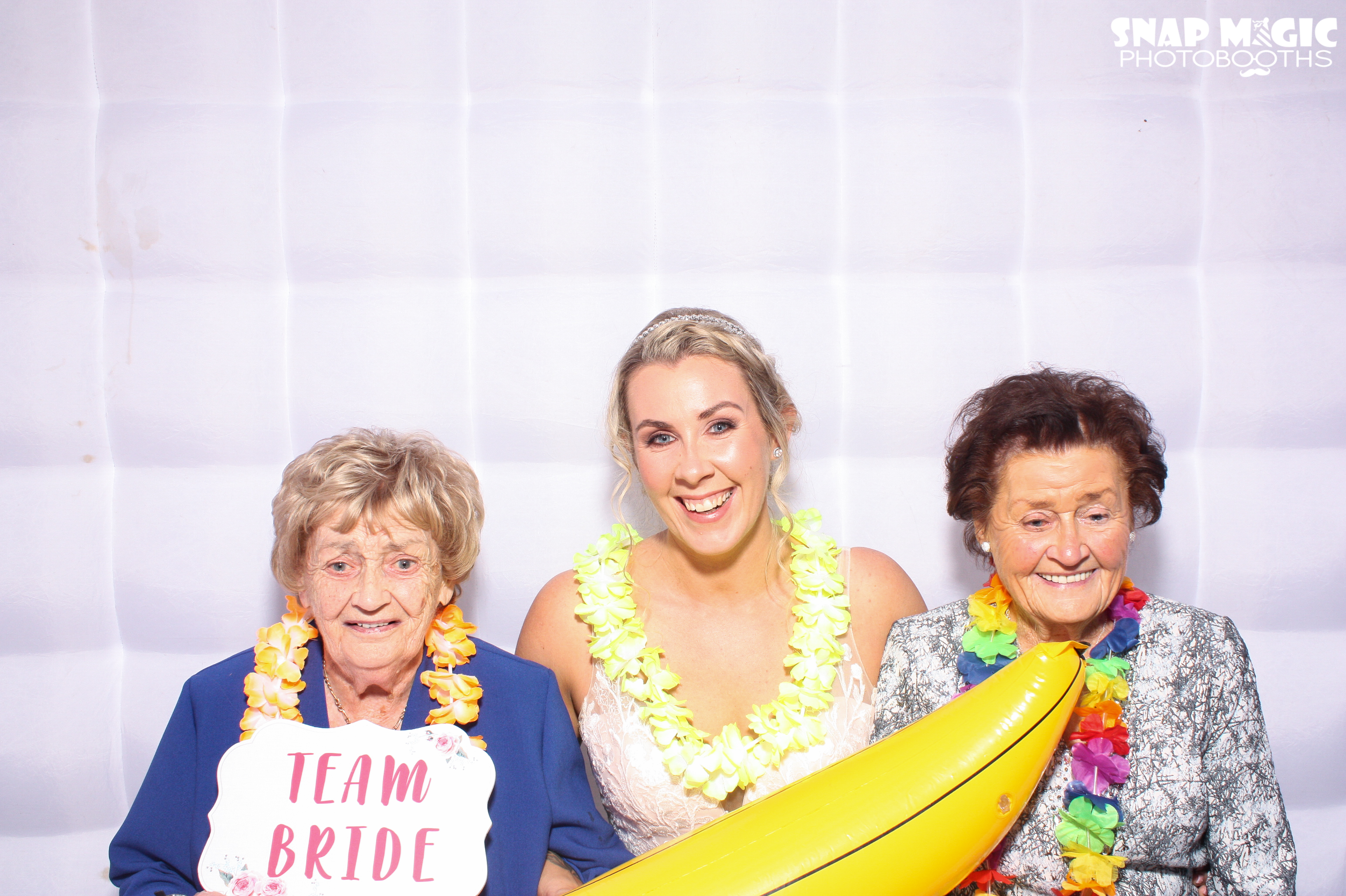 Lisa & Eds Wedding | View more photos from the event at gallery.snapmagic.ie/u/SnapMagic/Lisa-Eds-Wedding