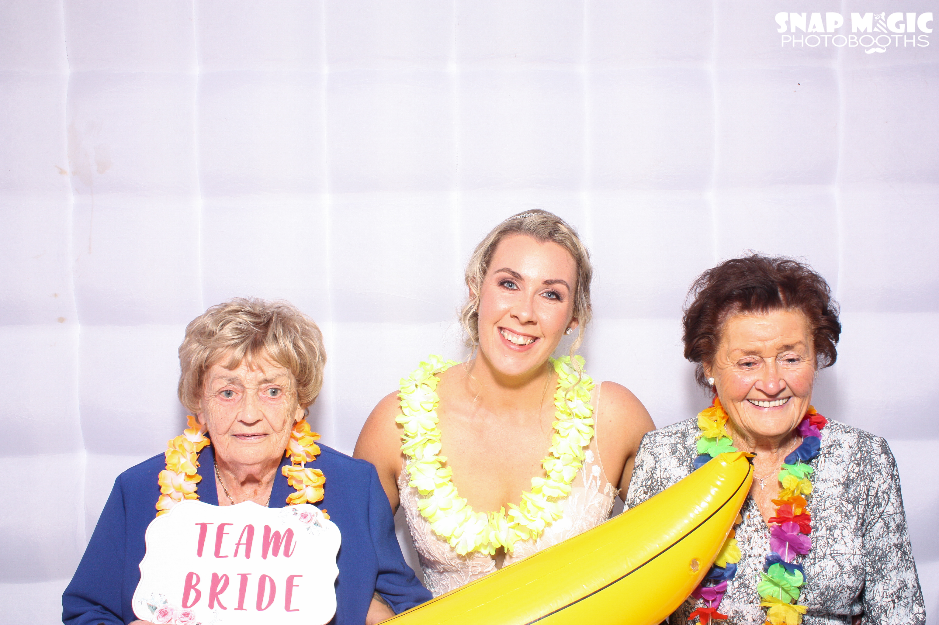 Lisa & Eds Wedding | View more photos from the event at gallery.snapmagic.ie/u/SnapMagic/Lisa-Eds-Wedding