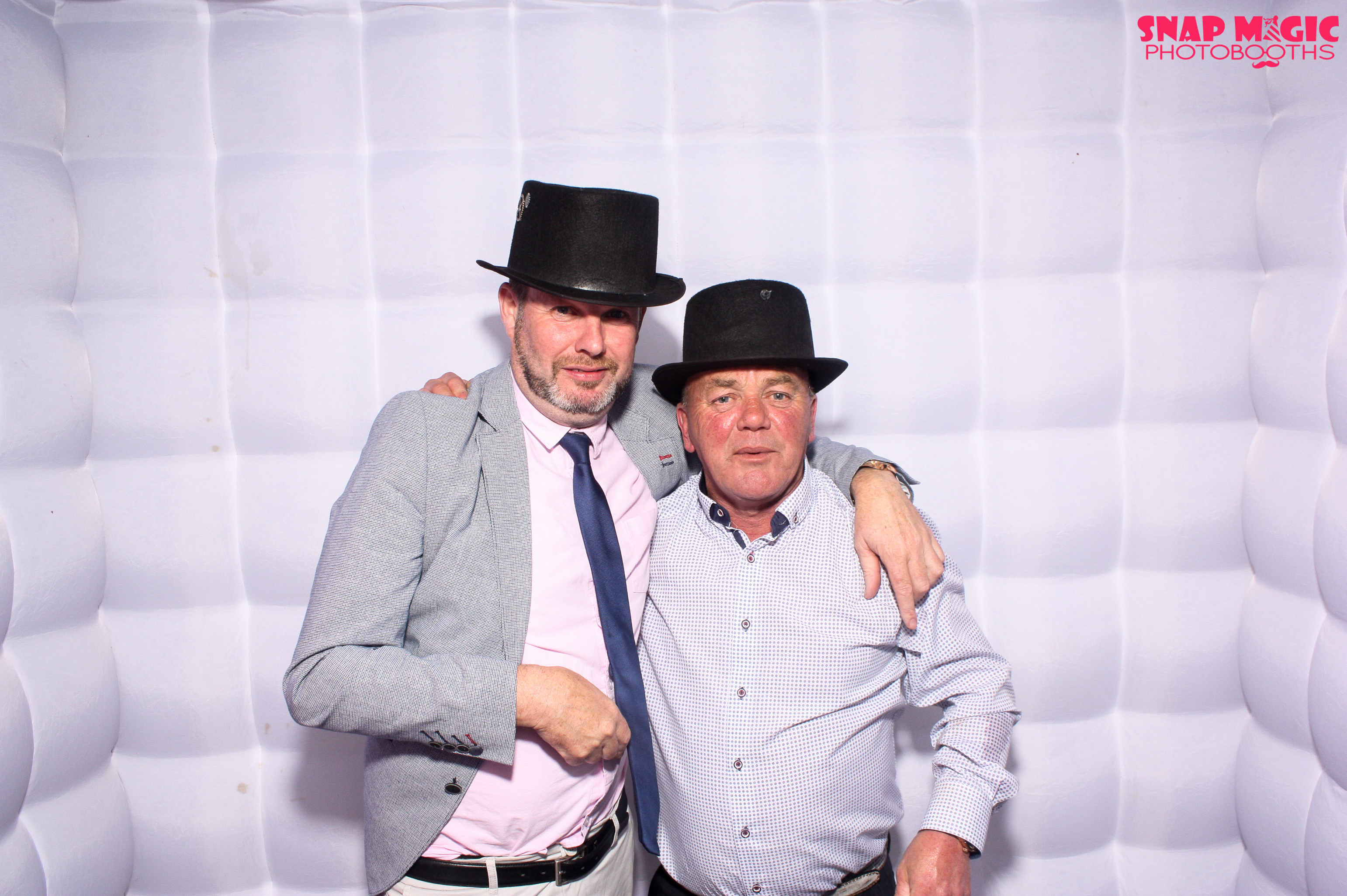 Nareerat & Johns Wedding | View more photos from the event at gallery.snapmagic.ie/u/SnapMagic/Nareerat-Johns-Wedding