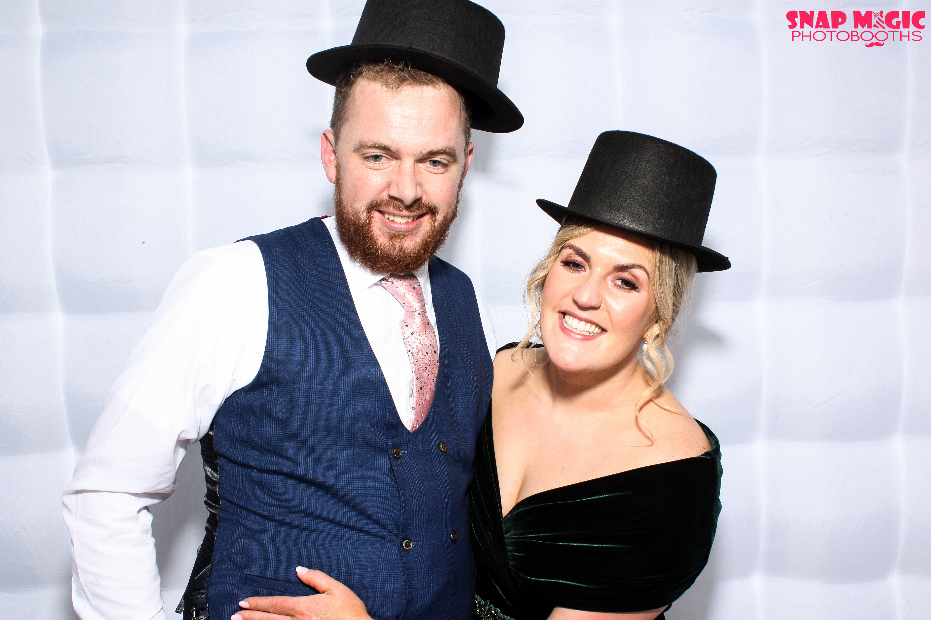 Olivia & Richard | View more photos from the event at gallery.snapmagic.ie/u/SnapMagic/Olivia-Richard