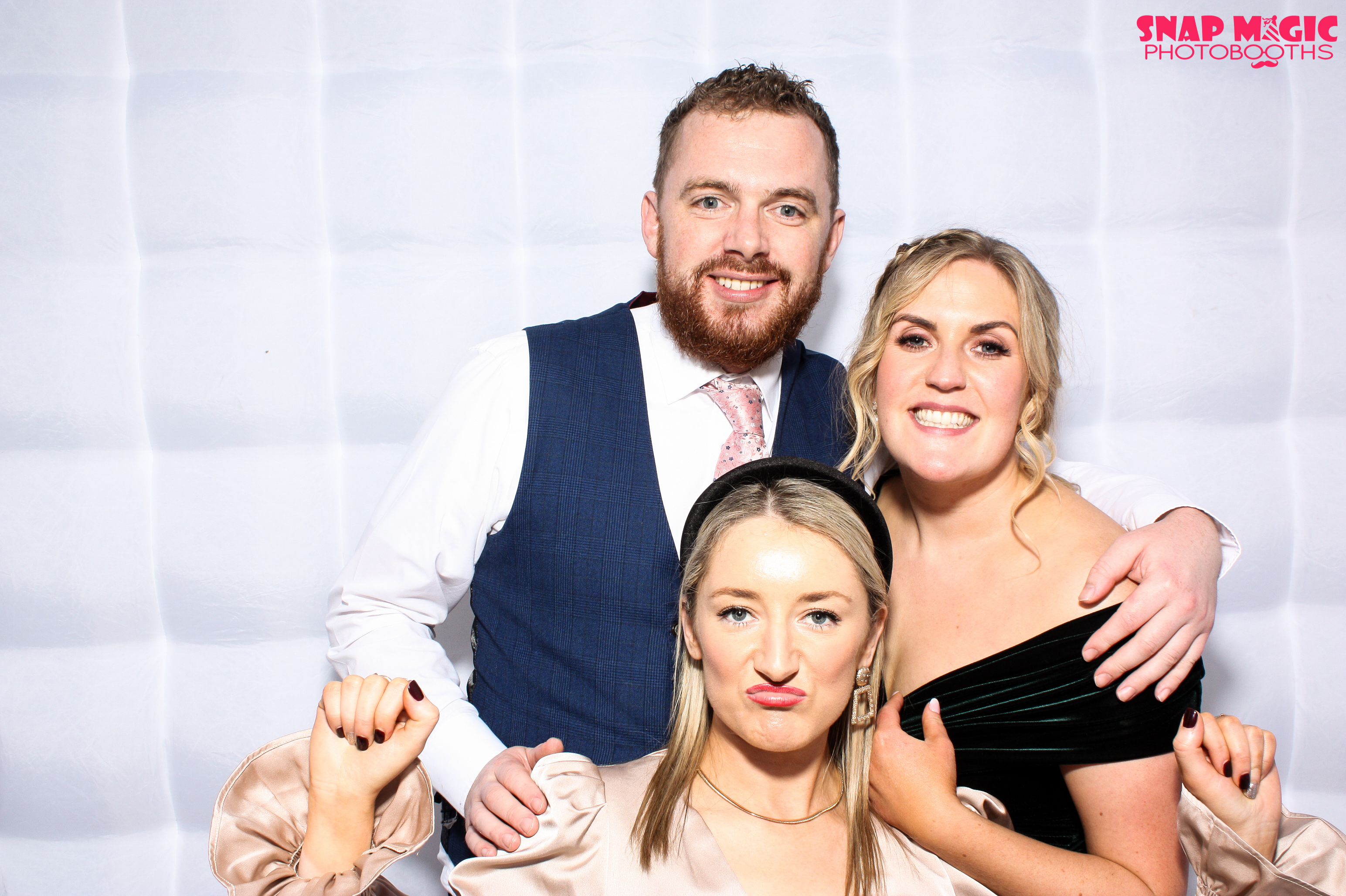 Olivia & Richard | View more photos from the event at gallery.snapmagic.ie/u/SnapMagic/Olivia-Richard