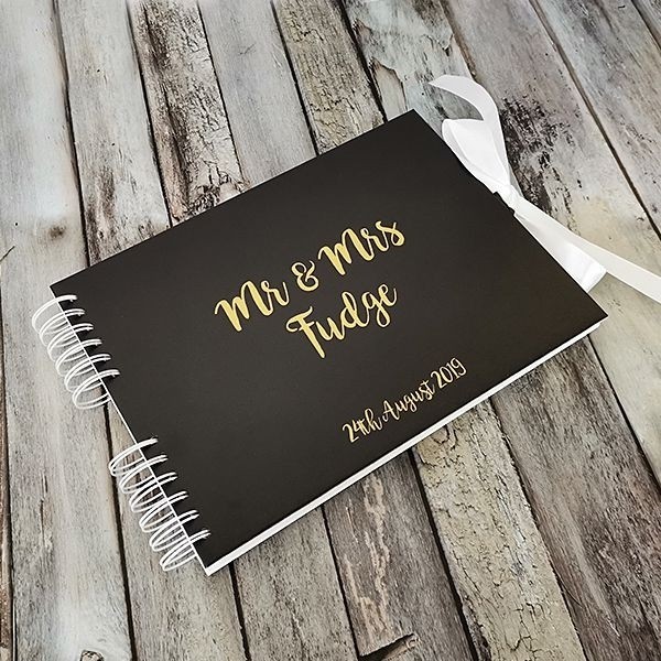 Personalized Guestbooks | View more photos from the event at gallery.snapmagic.ie/u/SnapMagic/Personalized-Guestbooks