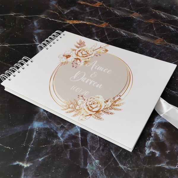 Personalized Guestbooks | View more photos from the event at gallery.snapmagic.ie/u/SnapMagic/Personalized-Guestbooks