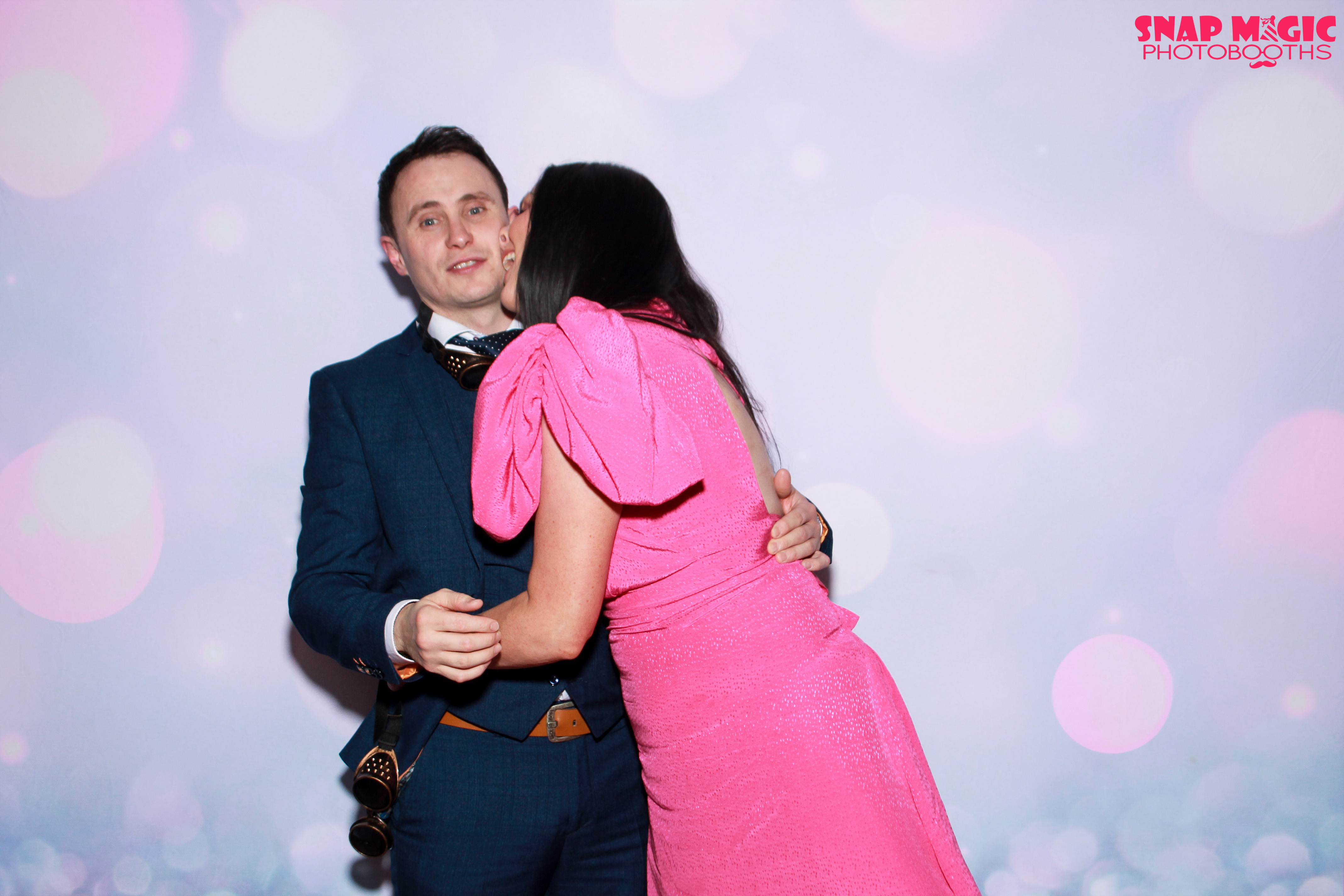 Sarah & Paul | View more photos from the event at gallery.snapmagic.ie/u/SnapMagic/Sarah-Paul