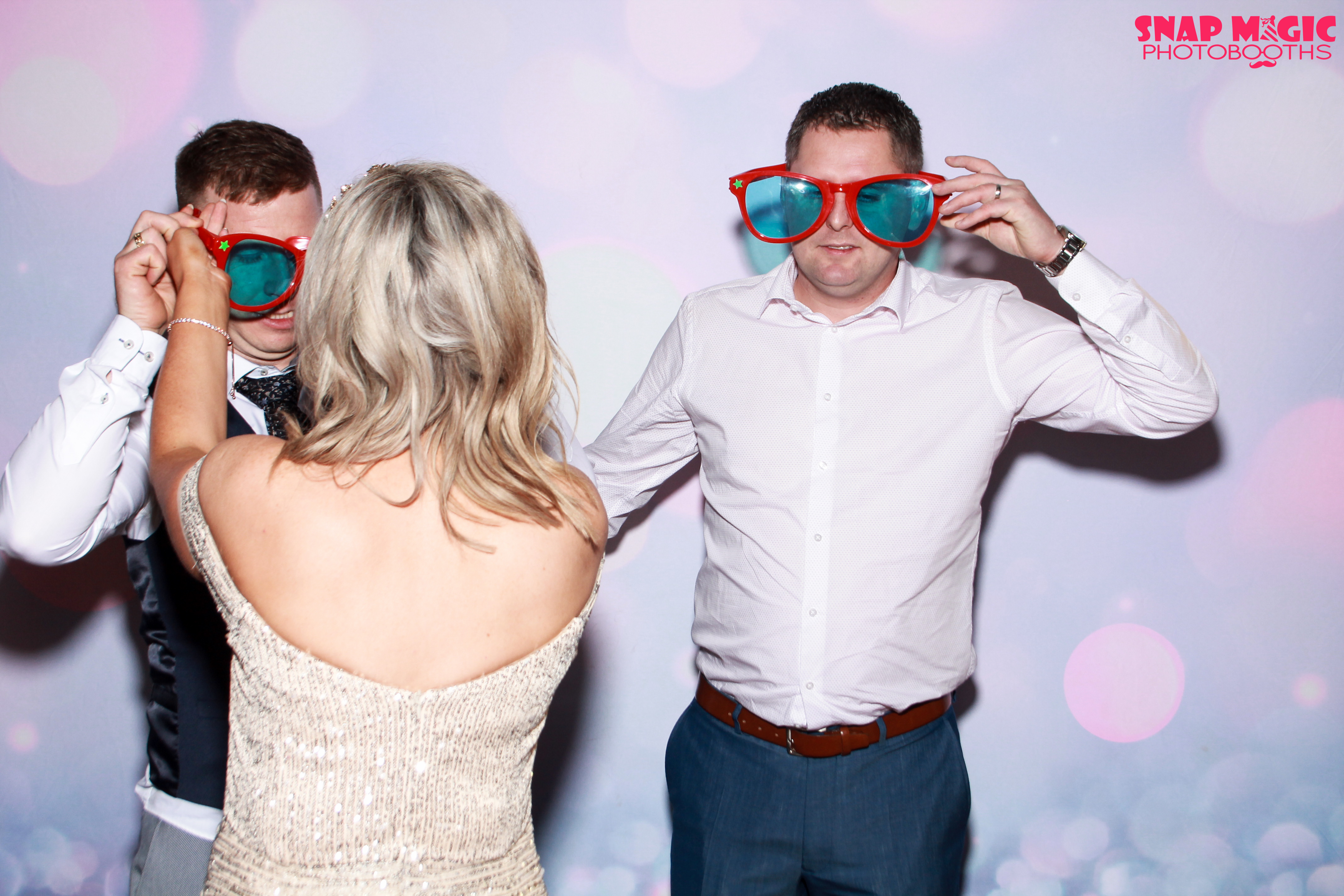Sarah & Paul | View more photos from the event at gallery.snapmagic.ie/u/SnapMagic/Sarah-Paul