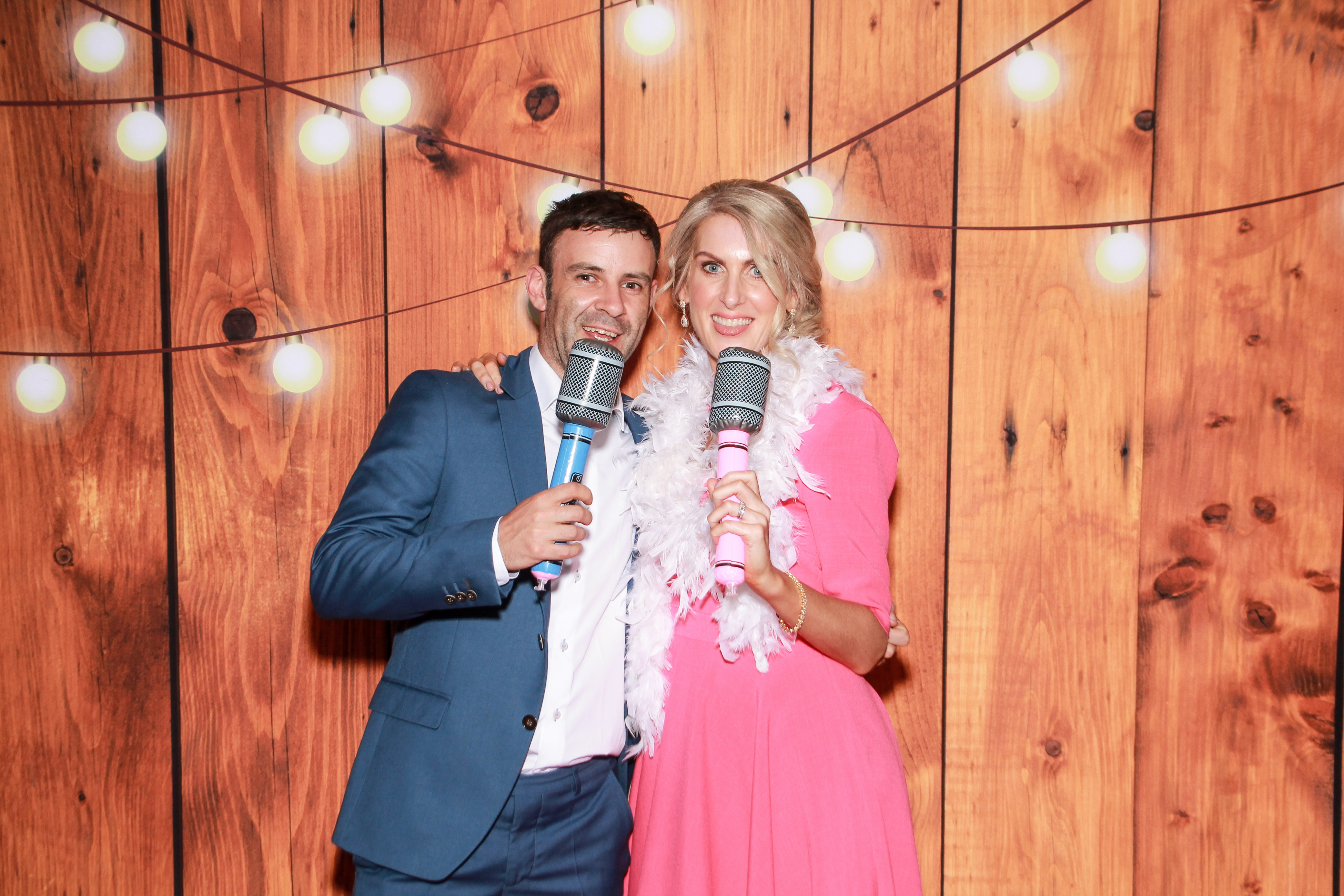 Sinead & Jonathan | View more photos from the event at gallery.snapmagic.ie/u/SnapMagic/Sinead-Jonathan