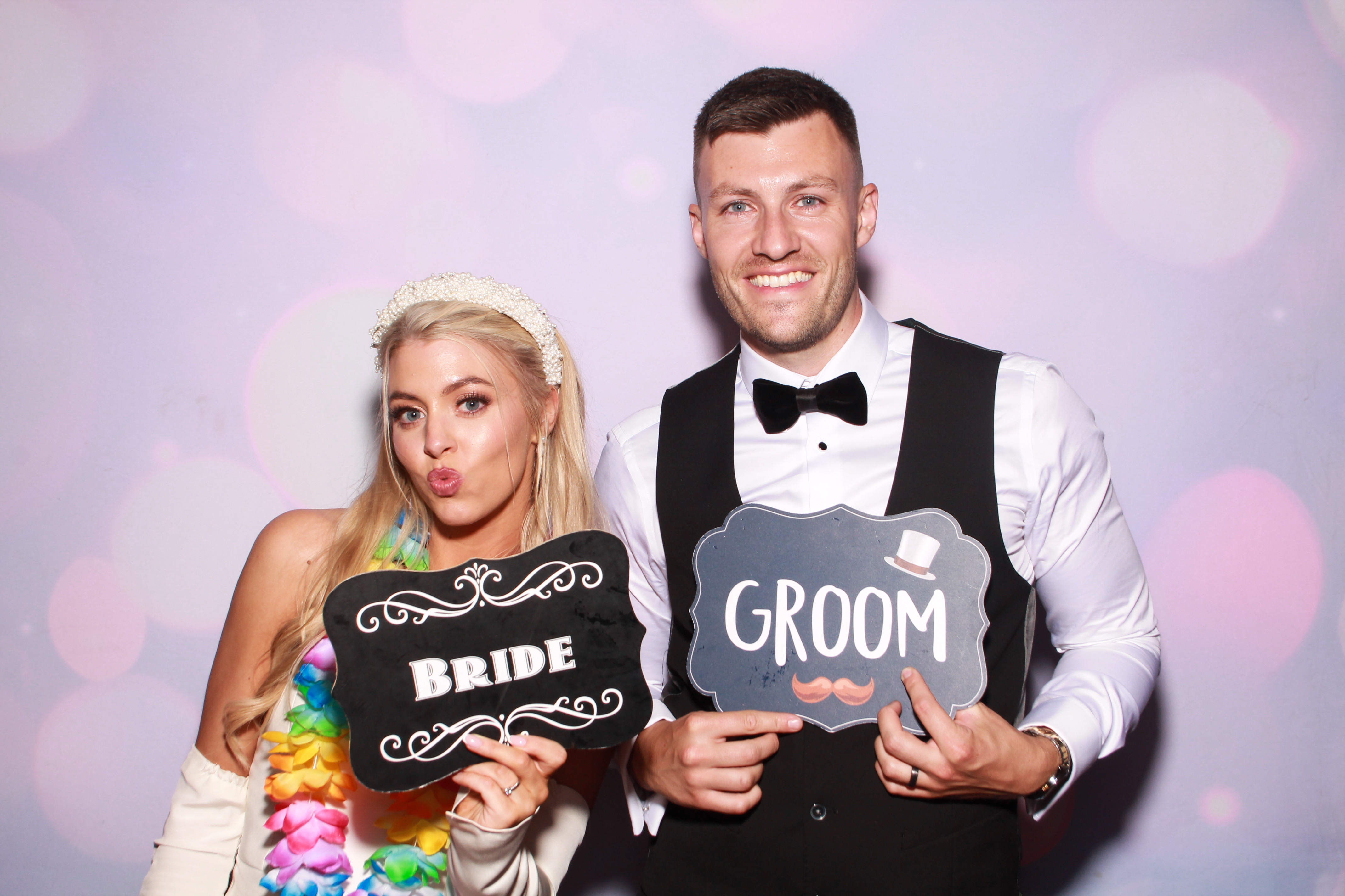 Aine & Nathan's Wedding | View more photos from the event at gallery.snapmagic.ie/u/SnapMagic/Aine-Nathans-Wedding