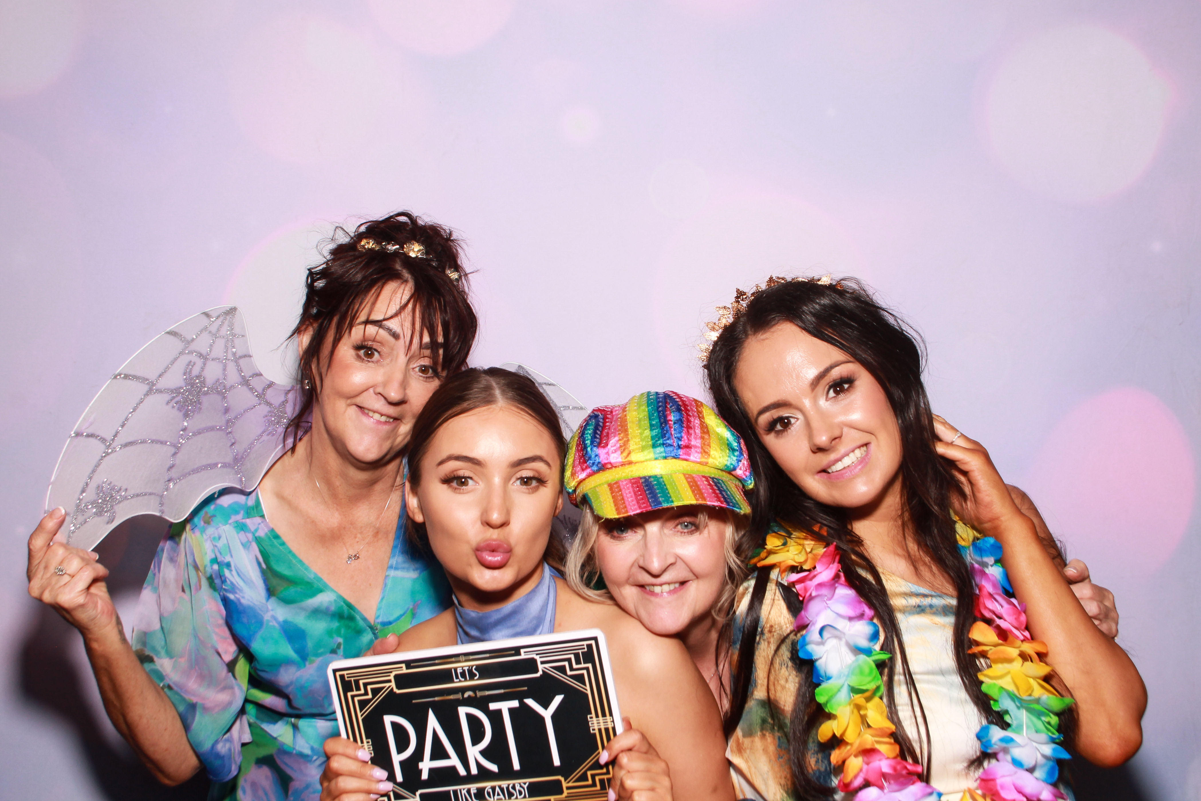 Aine & Nathan's Wedding | View more photos from the event at gallery.snapmagic.ie/u/SnapMagic/Aine-Nathans-Wedding
