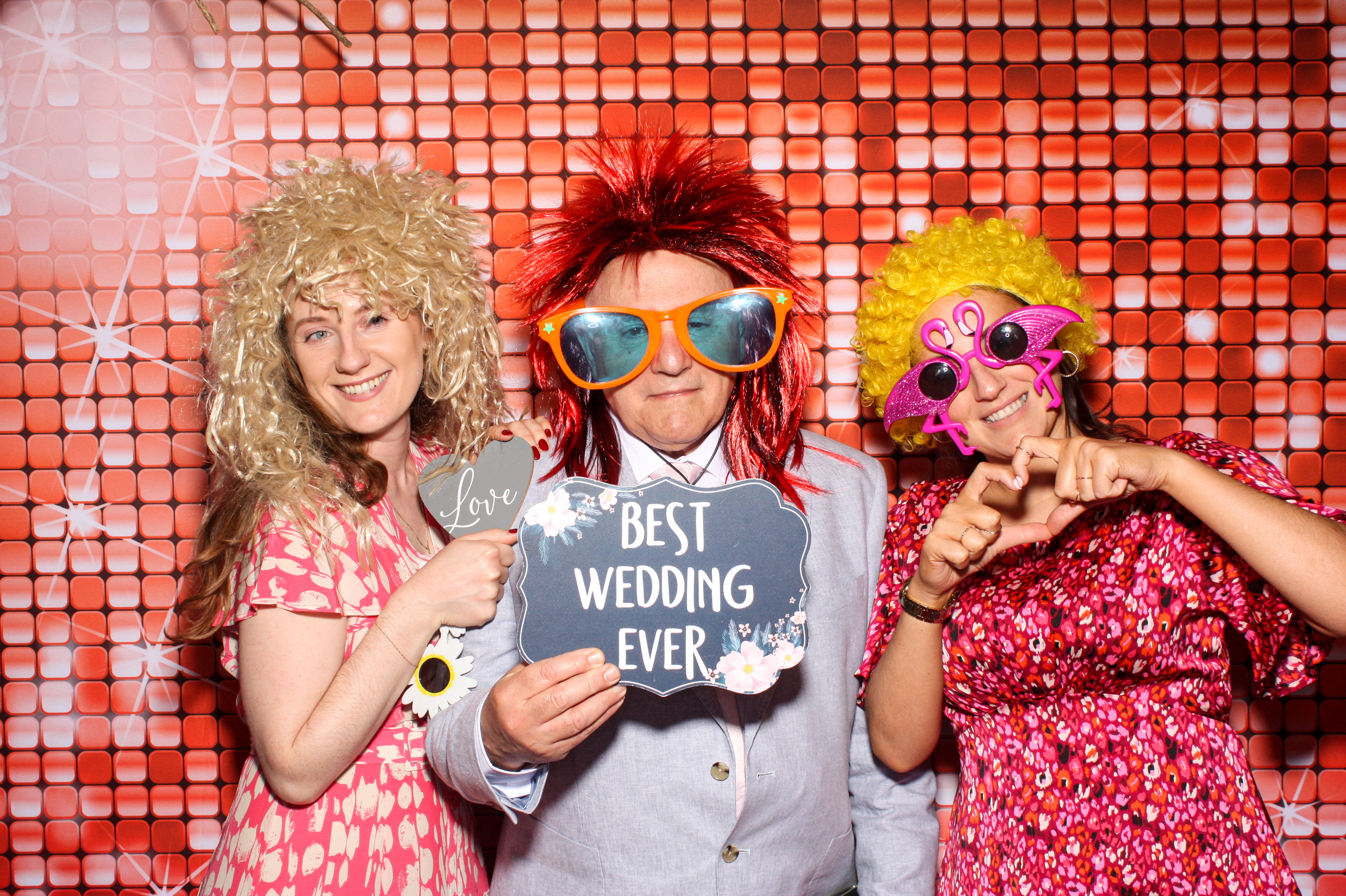 Alisha & Gordon's Wedding | View more photos from the event at gallery.snapmagic.ie/u/SnapMagic/Alisha-Gordons-Wedding