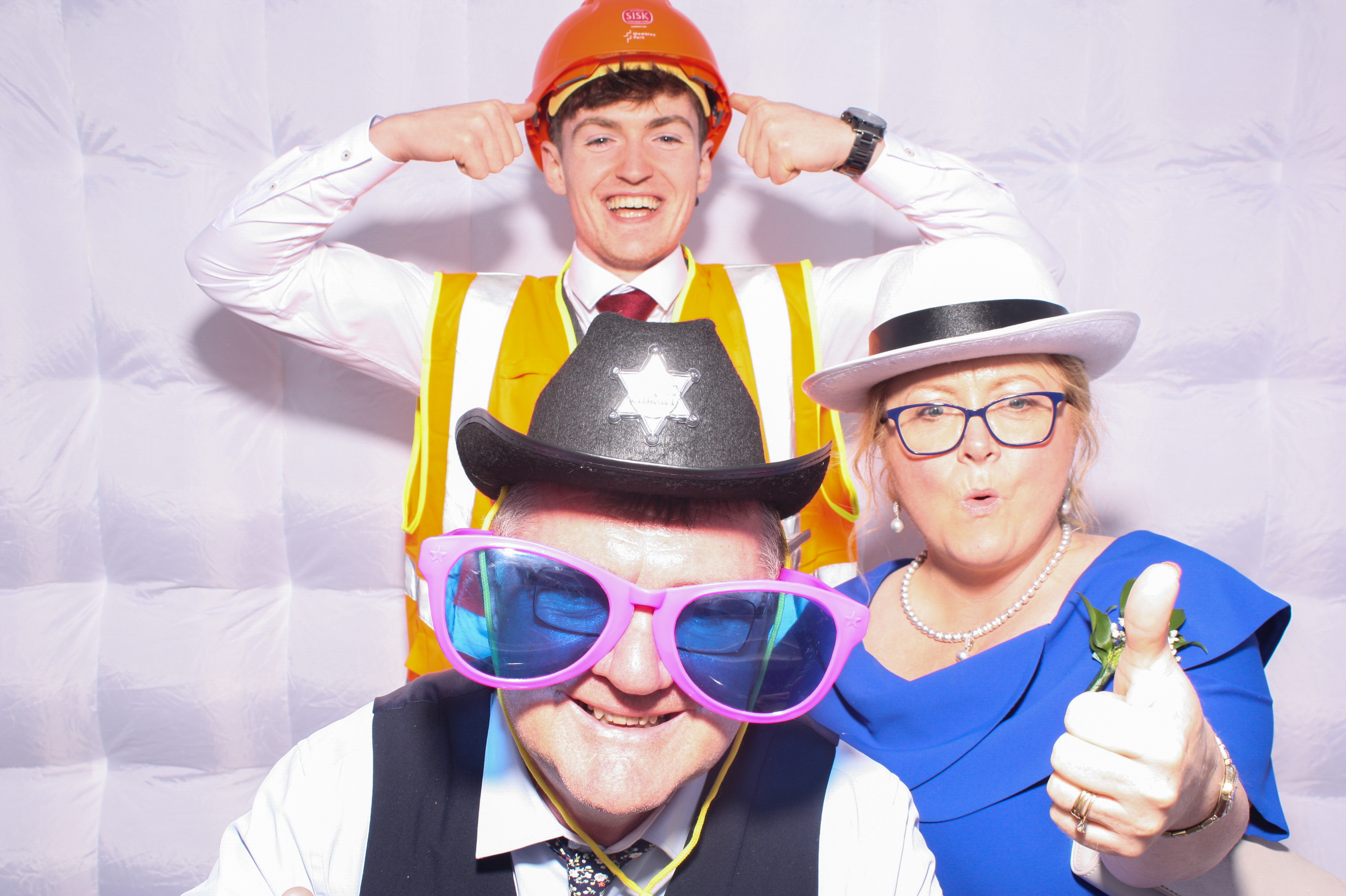 Catherine & Shane's Wedding | View more photos from the event at gallery.snapmagic.ie/u/SnapMagic/Catherine-Shanes-Wedding