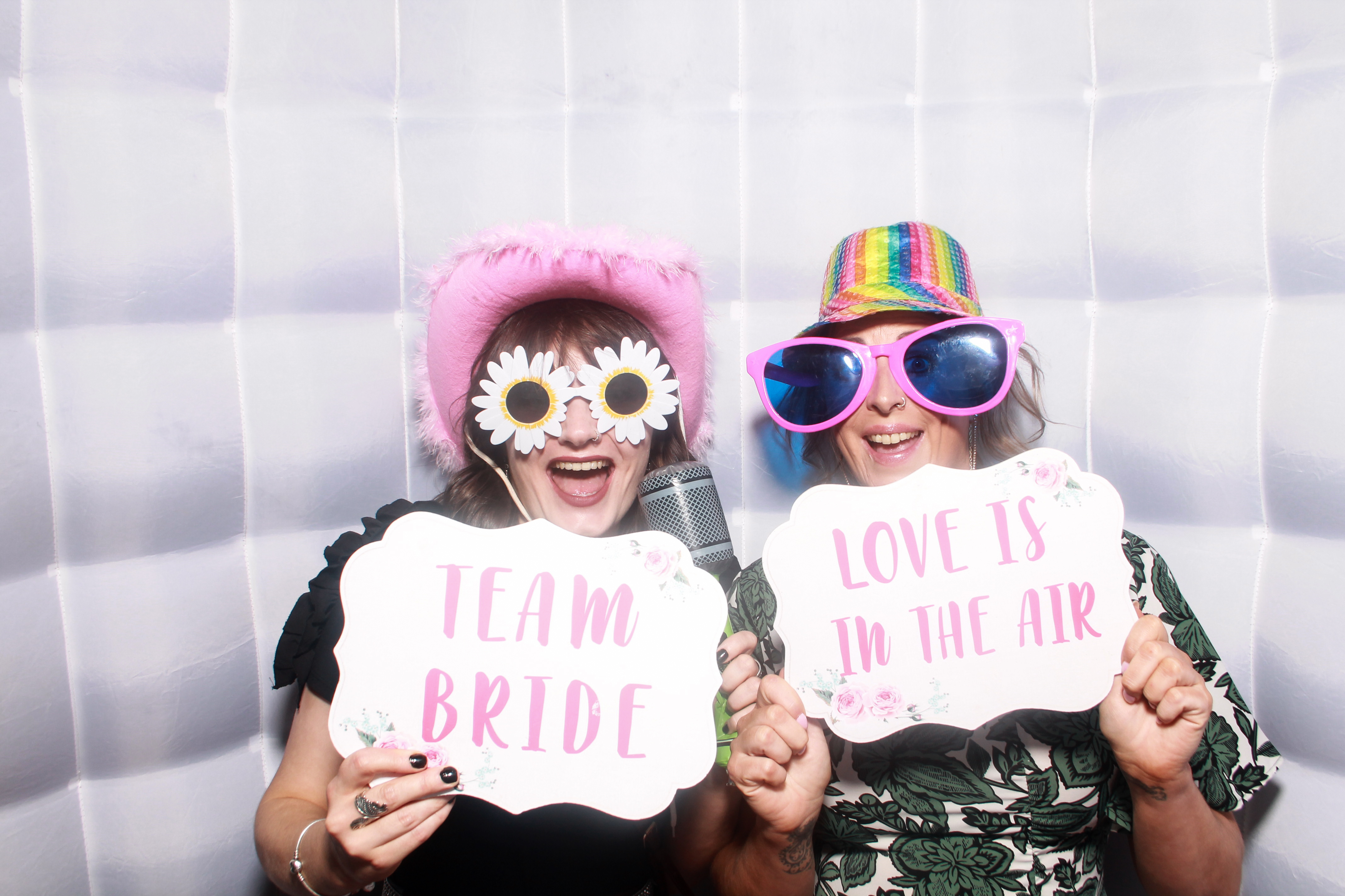 Ciara & Dan's Wedding | View more photos from the event at gallery.snapmagic.ie/u/SnapMagic/Ciara-Dans-Wedding