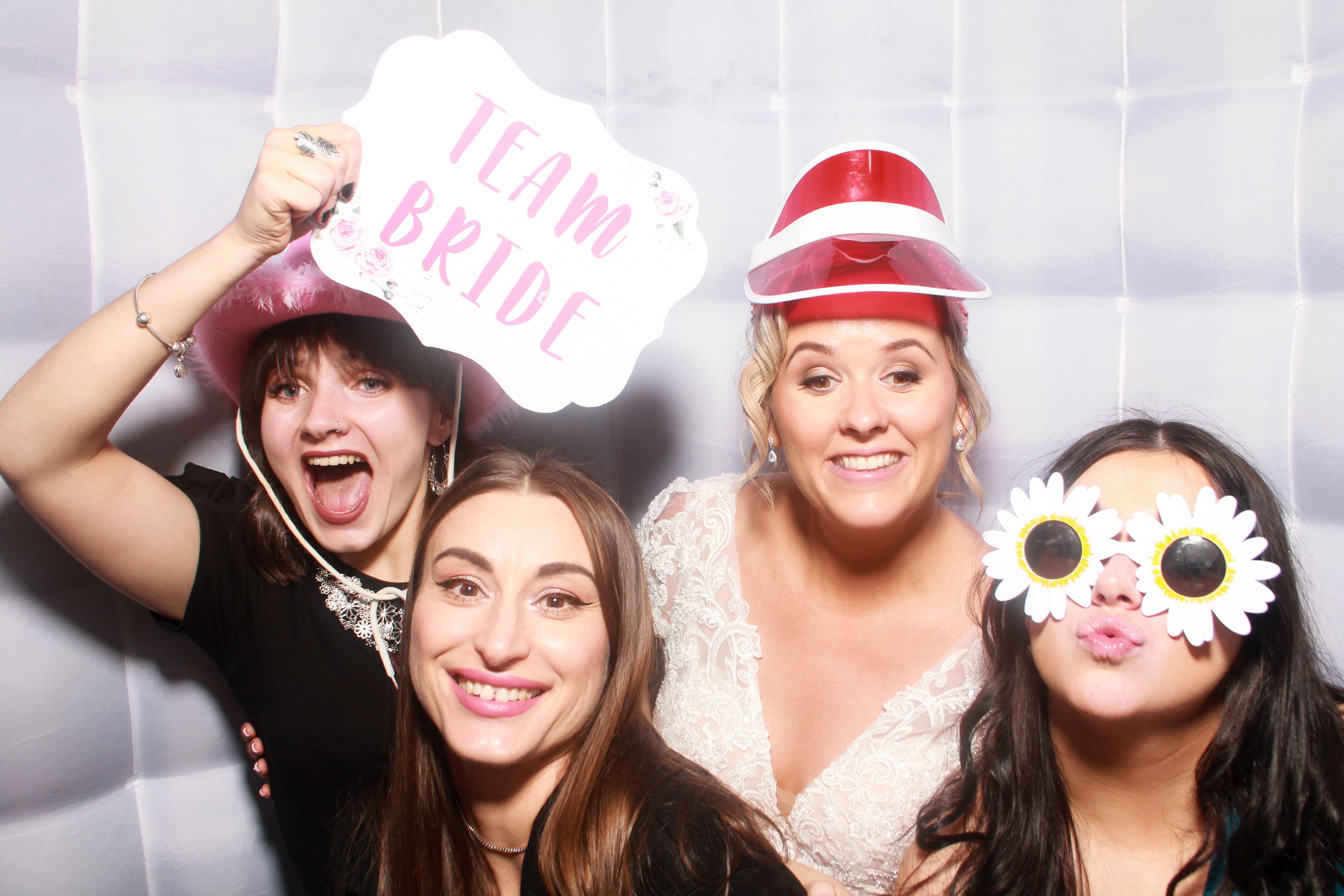 Ciara & Dan's Wedding | View more photos from the event at gallery.snapmagic.ie/u/SnapMagic/Ciara-Dans-Wedding
