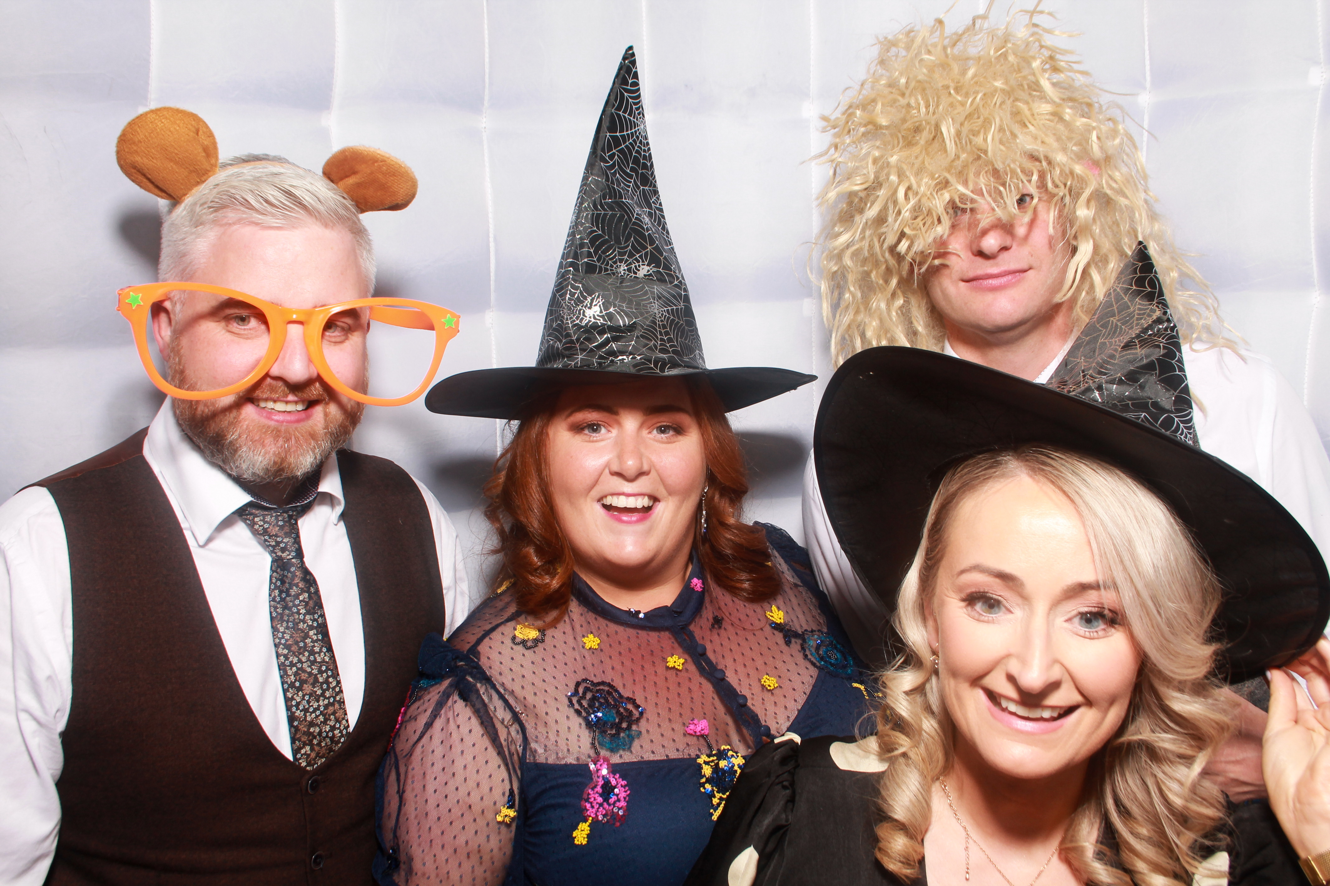 Ciara & Dan's Wedding | View more photos from the event at gallery.snapmagic.ie/u/SnapMagic/Ciara-Dans-Wedding