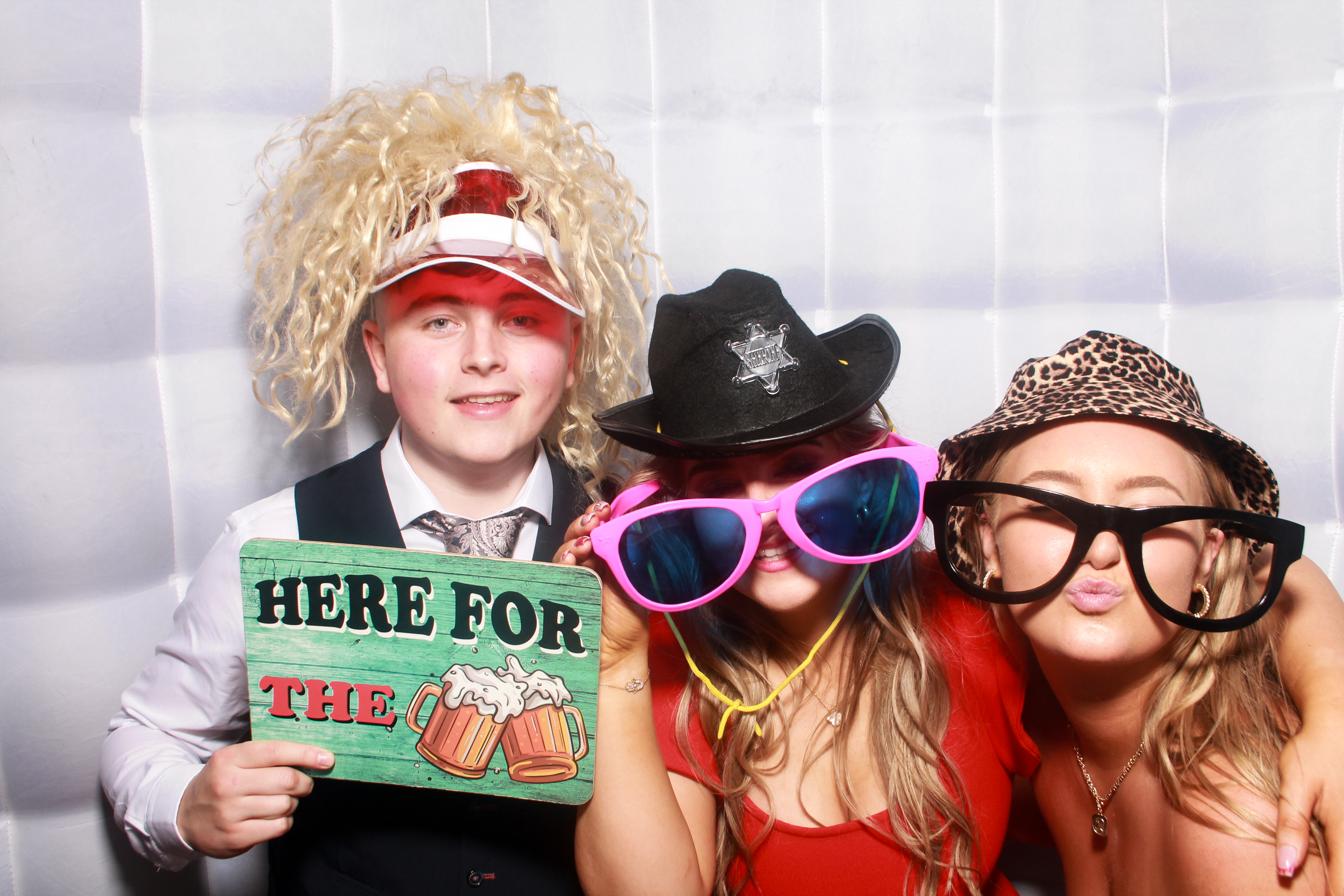 Ciara & Dan's Wedding | View more photos from the event at gallery.snapmagic.ie/u/SnapMagic/Ciara-Dans-Wedding