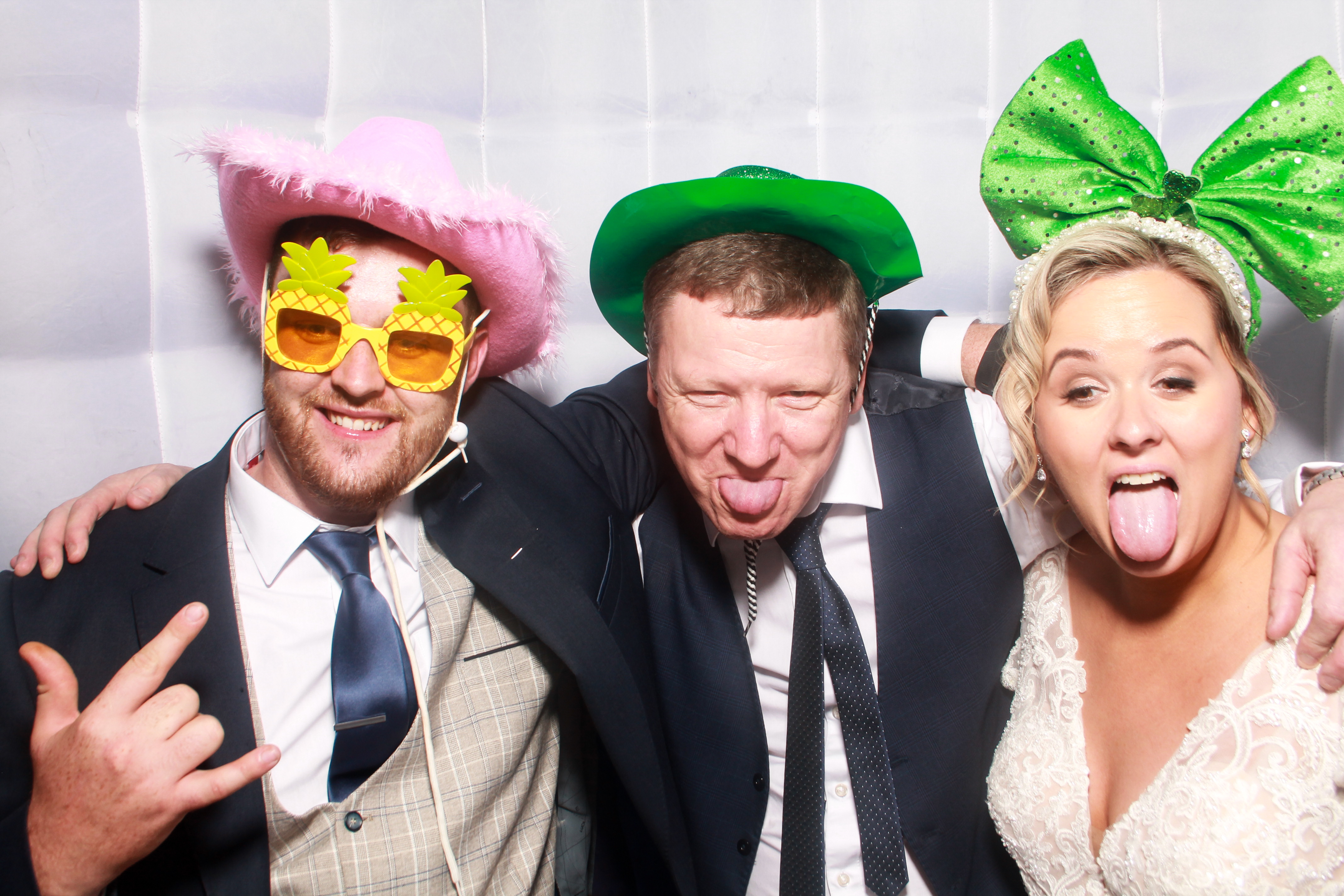 Ciara & Dan's Wedding | View more photos from the event at gallery.snapmagic.ie/u/SnapMagic/Ciara-Dans-Wedding