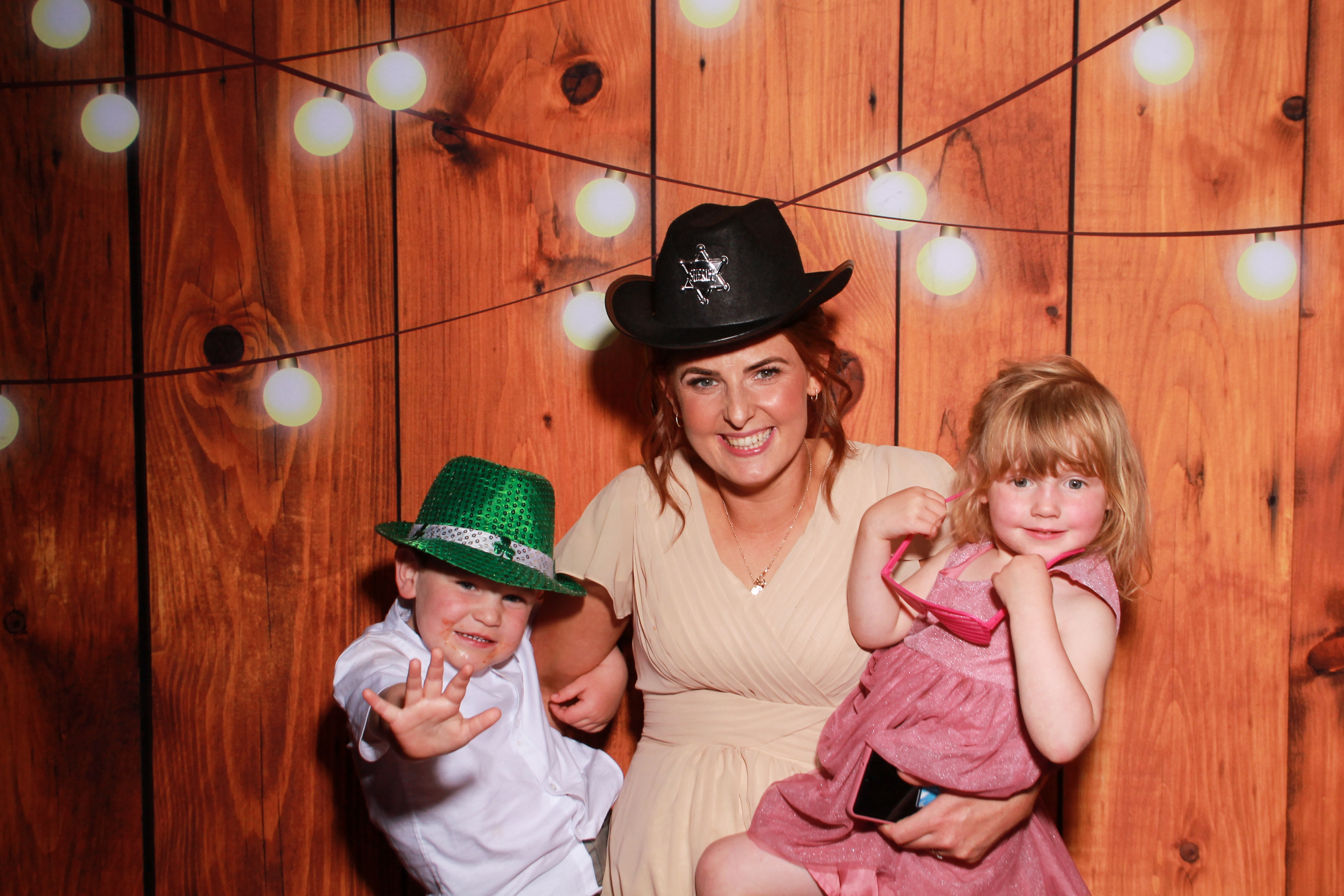 Ciara & Kieran's Wedding | View more photos from the event at gallery.snapmagic.ie/u/SnapMagic/Ciara-Kierans-Wedding